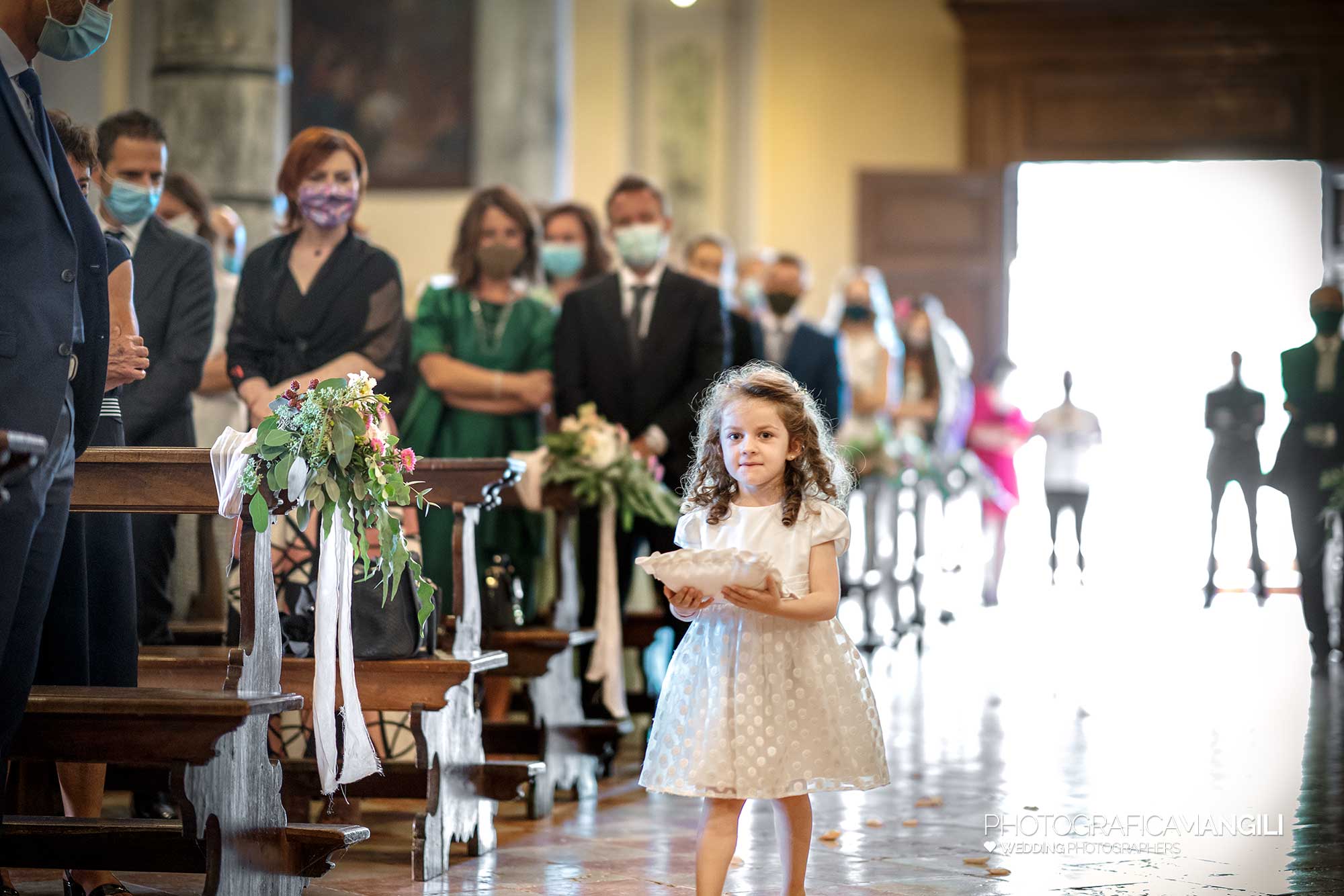 023 fotografo matrimonio wedding sposi cerimonia religiosa chiesa lago di garda 023 fotografo matrimonio wedding sposi cerimonia religiosa chiesa lago di garda