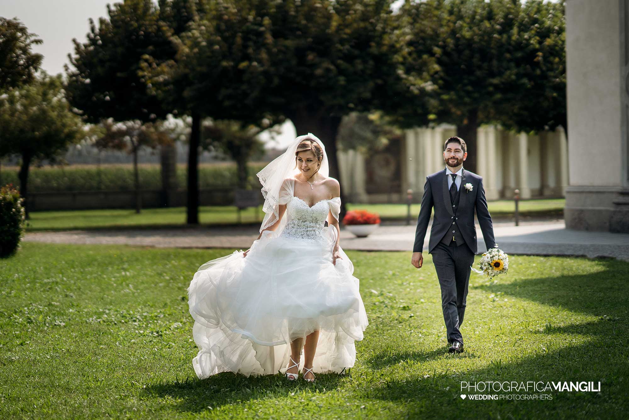 024 foto matrimonio reportage ritratto sposa chiesa stezzano bergam 024 foto matrimonio reportage ritratto sposa chiesa stezzano bergam