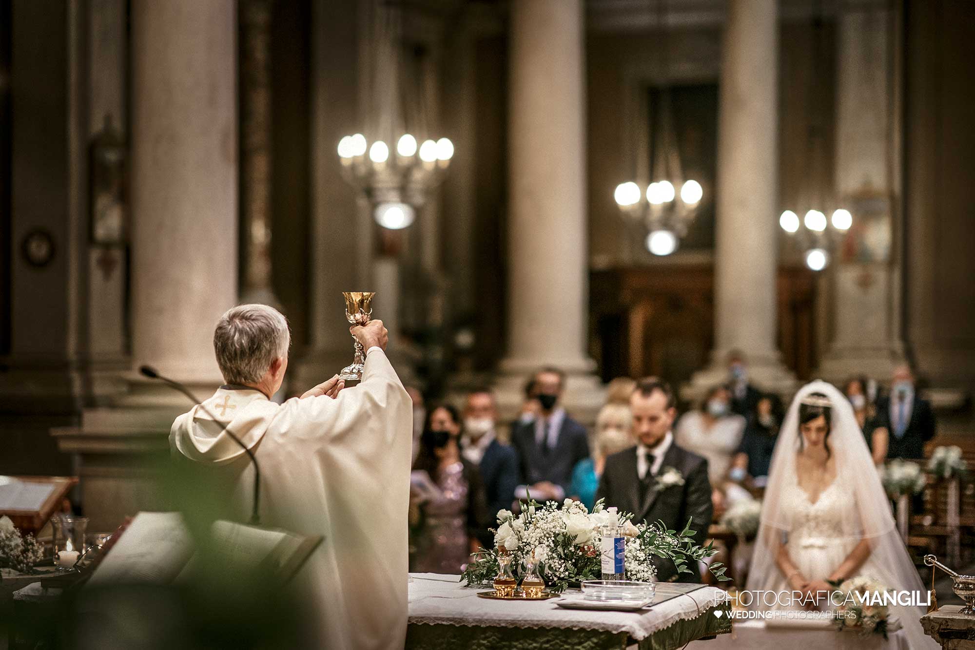 024 foto matrimonio reportage wedding cerimonia chiesa brescia villa fenaroli 024 foto matrimonio reportage wedding cerimonia chiesa brescia villa fenaroli