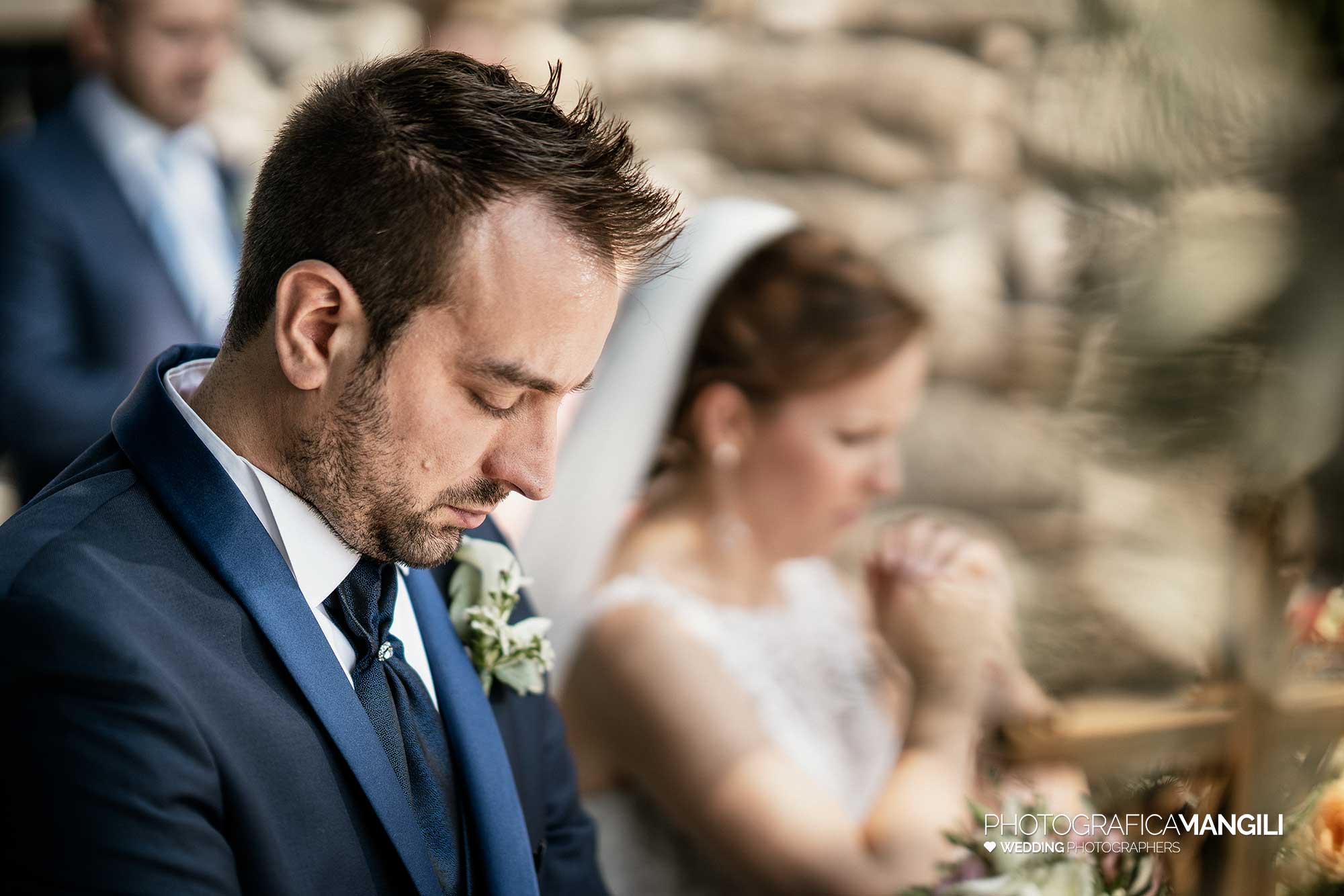 025 foto matrimonio reportage cerimonia religiosa wedding lecco castello rossino 025 foto matrimonio reportage cerimonia religiosa wedding lecco castello rossino