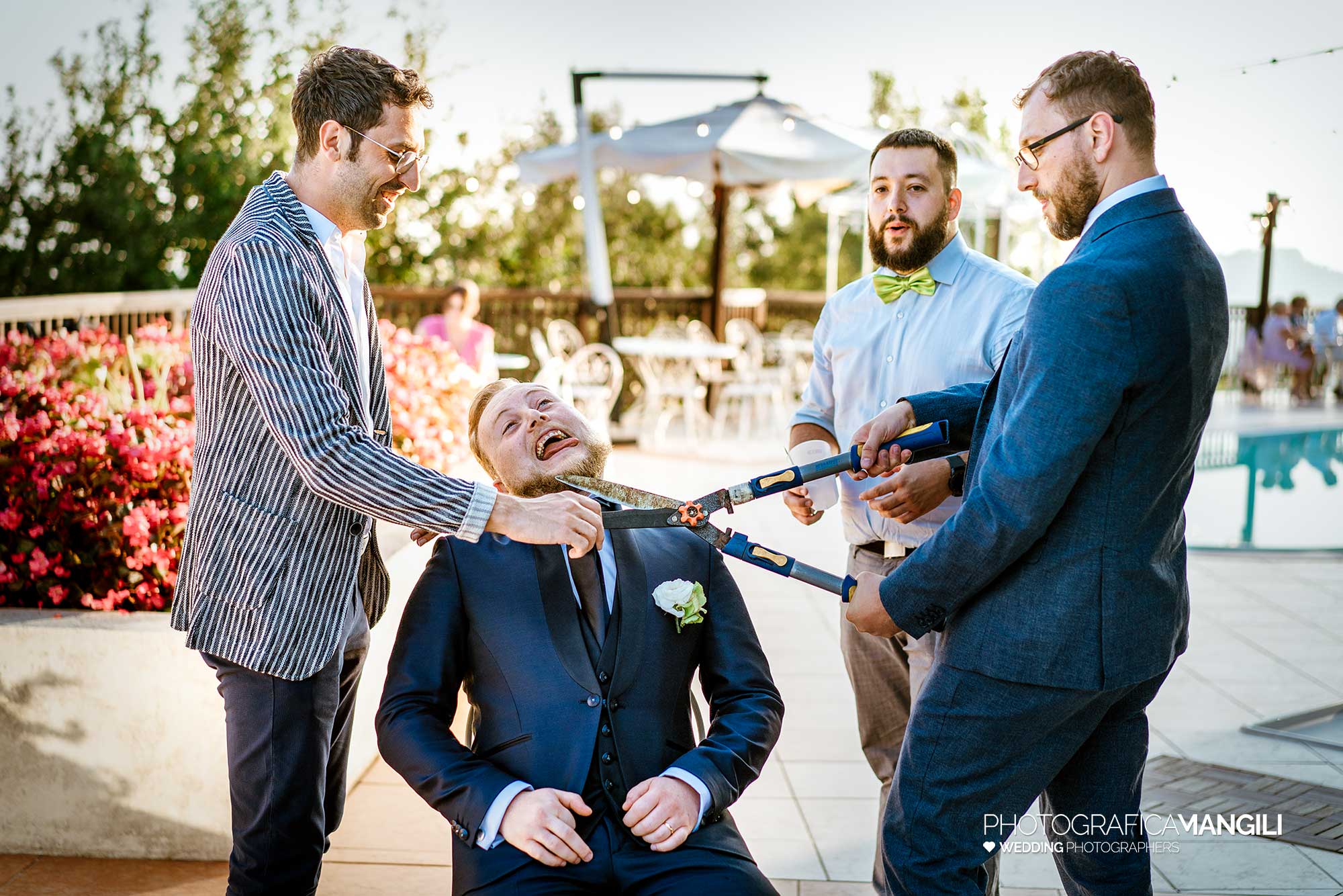 035 fotografo matrimonio giochi amici sposo bergamo san giovanni delle formiche 035 fotografo matrimonio giochi amici sposo bergamo san giovanni delle formiche