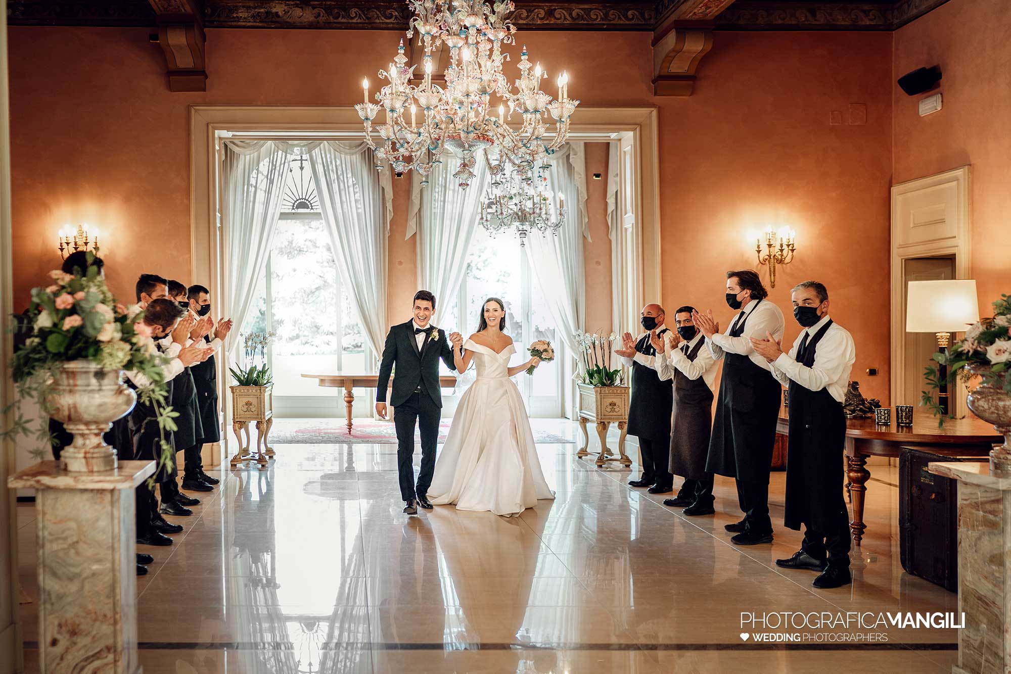 035 reportage foto matrimonio wedding ingresso sposi villa mattioli monza brianza 035 reportage foto matrimonio wedding ingresso sposi villa mattioli monza brianza