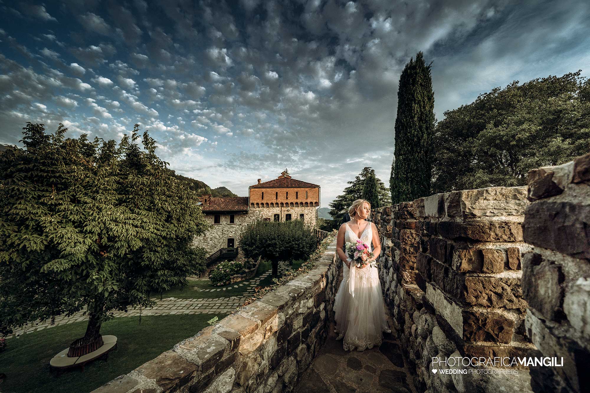 048 foto matrimonio reportage wedding ritratto sposi lecco castello rossino 048 foto matrimonio reportage wedding ritratto sposi lecco castello rossino