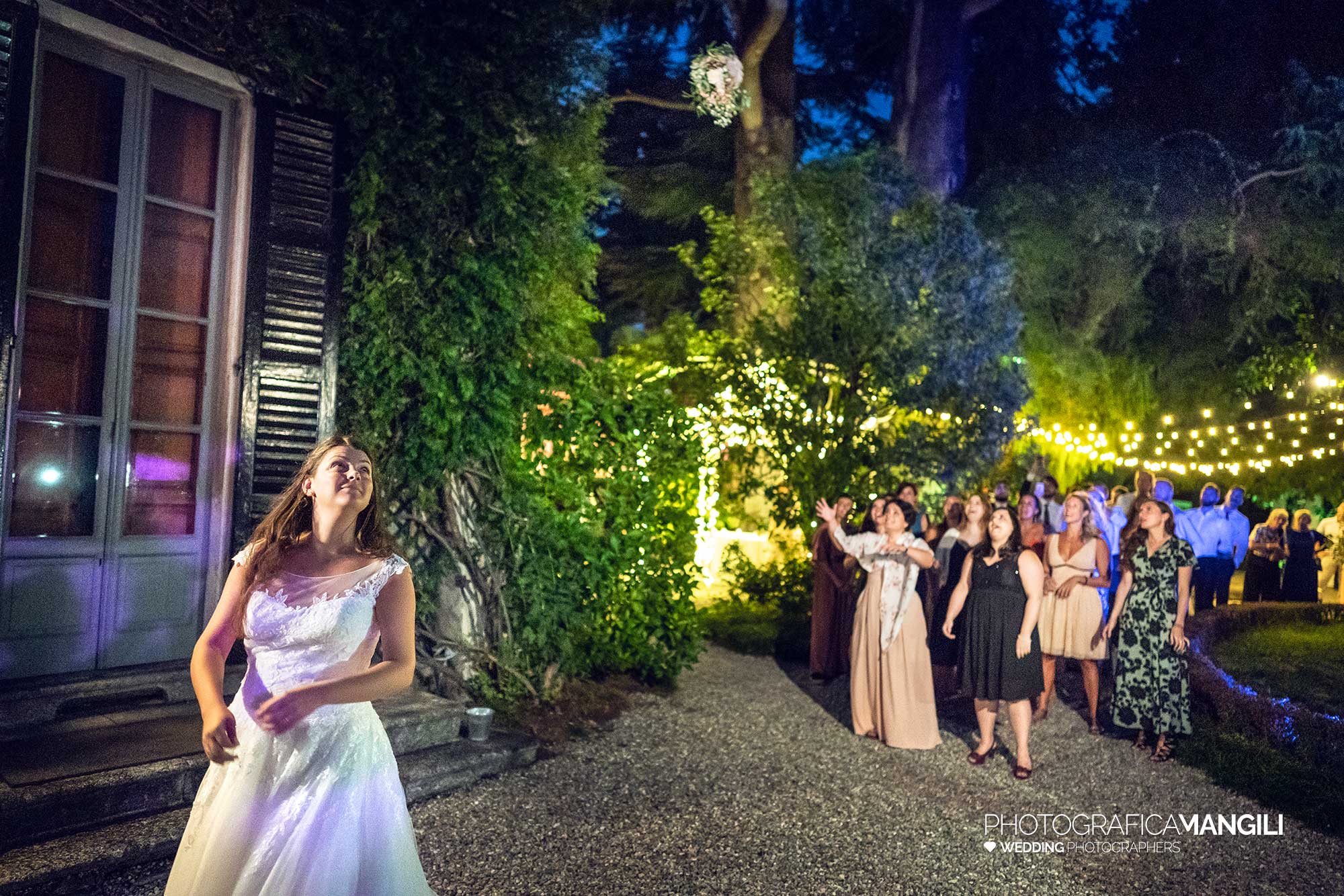 055 foto matrimonio reportage wedding lancio bouquet como lake villa monastero pax 055 foto matrimonio reportage wedding lancio bouquet como lake villa monastero pax