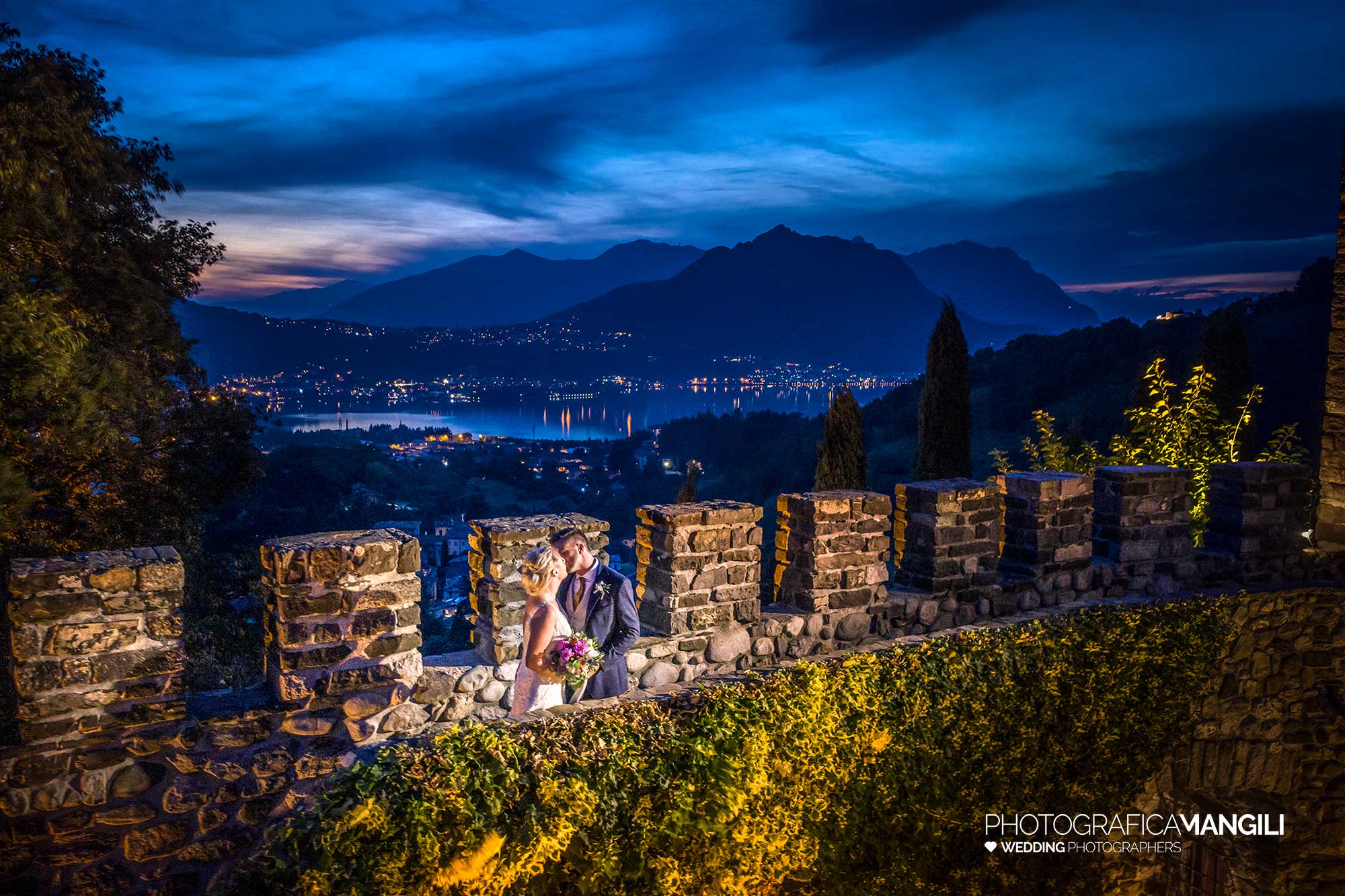 056 foto matrimonio reportage wedding drone ritratto sposi lecco castello rossino 056 foto matrimonio reportage wedding drone ritratto sposi lecco castello rossino