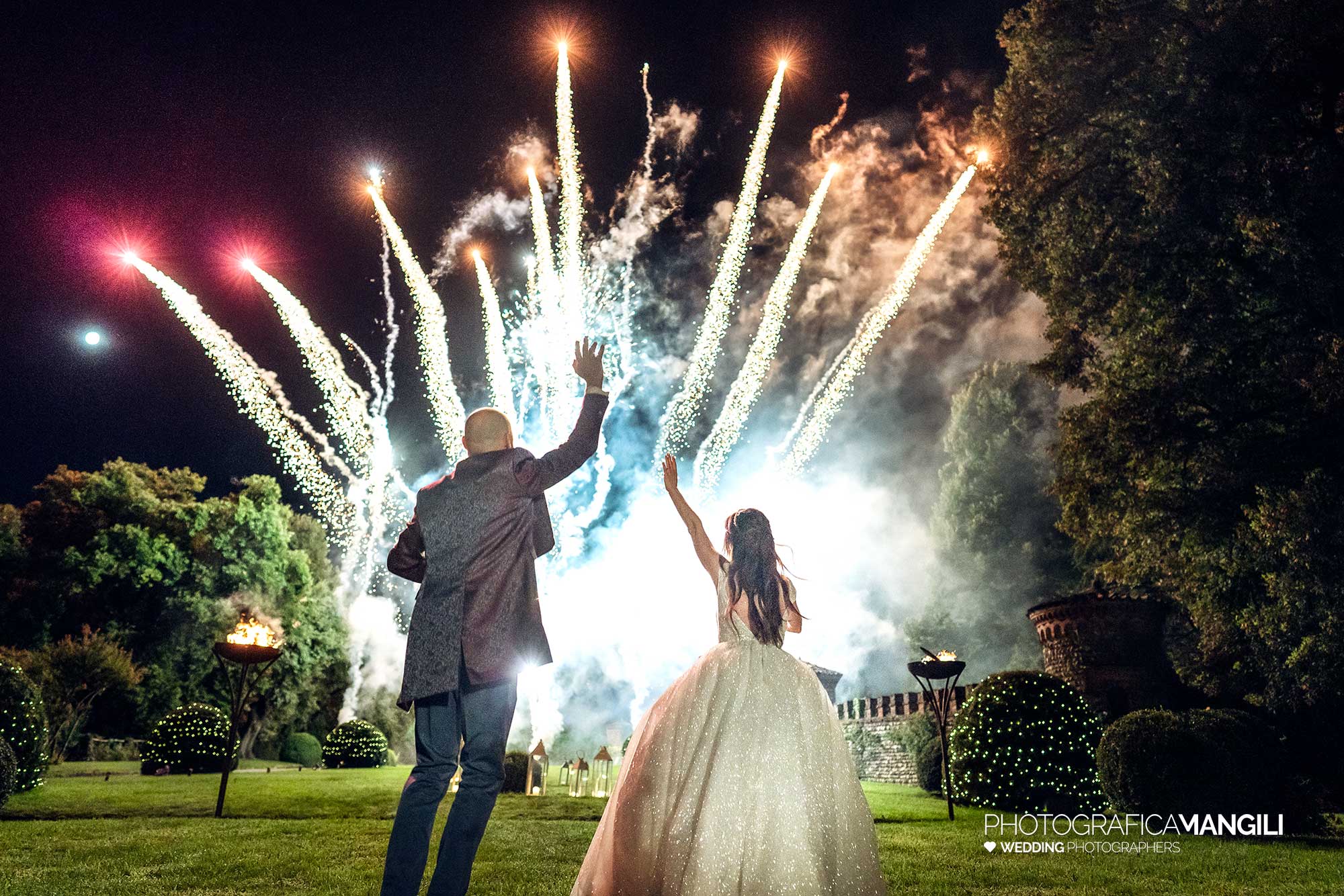073 foto matrimonio reportage wedding fuochi artificio bergamo castello marne 073 foto matrimonio reportage wedding fuochi artificio bergamo castello marne
