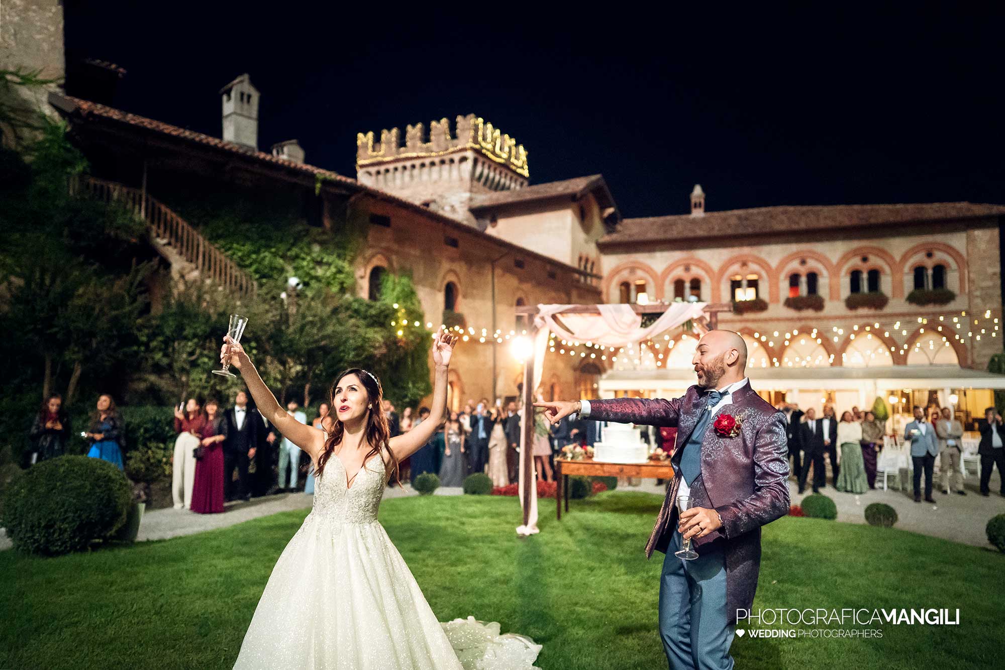 076 foto matrimonio reportage wedding fuochi artificio bergamo castello marne 076 foto matrimonio reportage wedding fuochi artificio bergamo castello marne