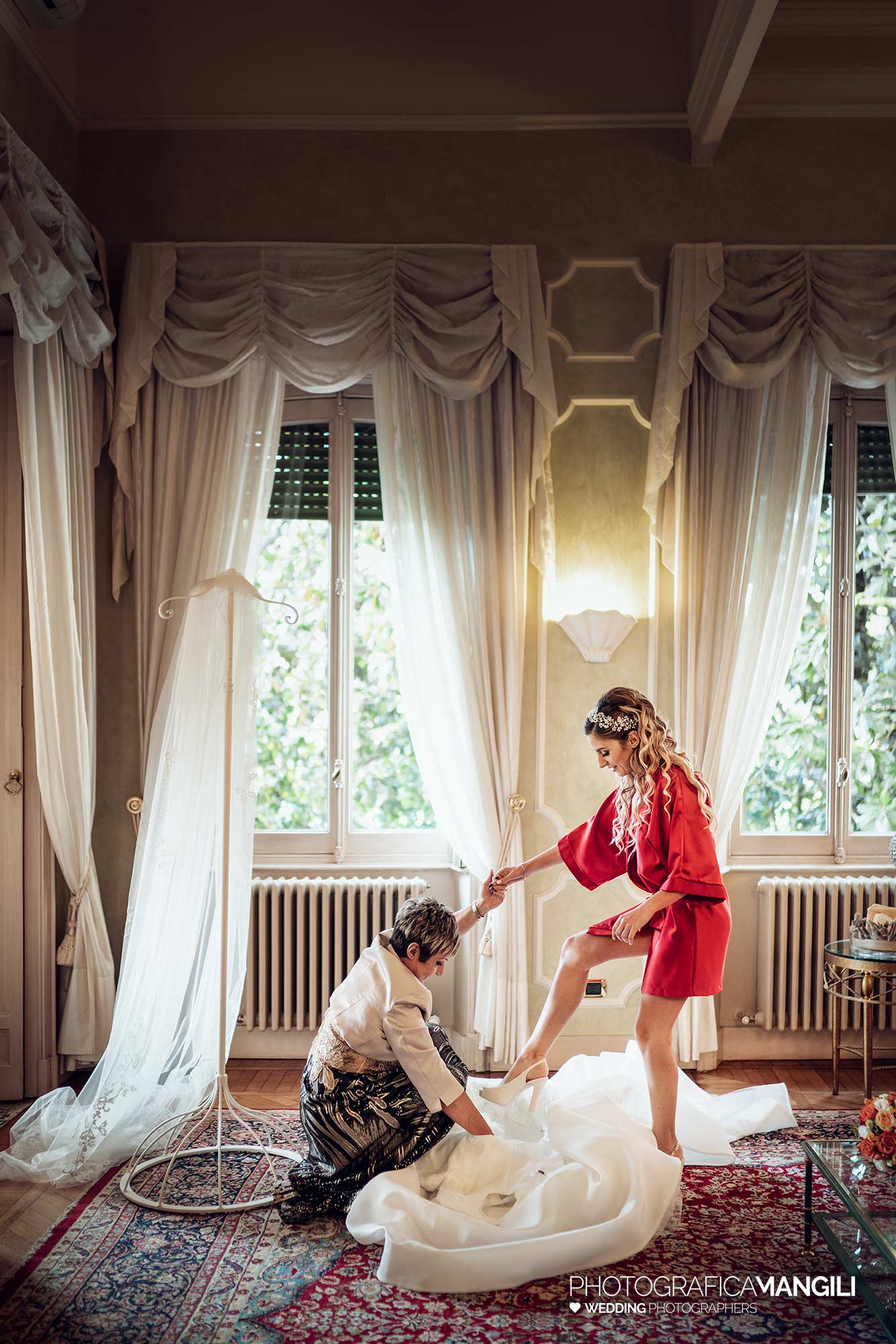 008 reportage foto preparativi sposa matrimonio wedding villa mattioli monza brianza 008 reportage foto preparativi sposa matrimonio wedding villa mattioli monza brianza