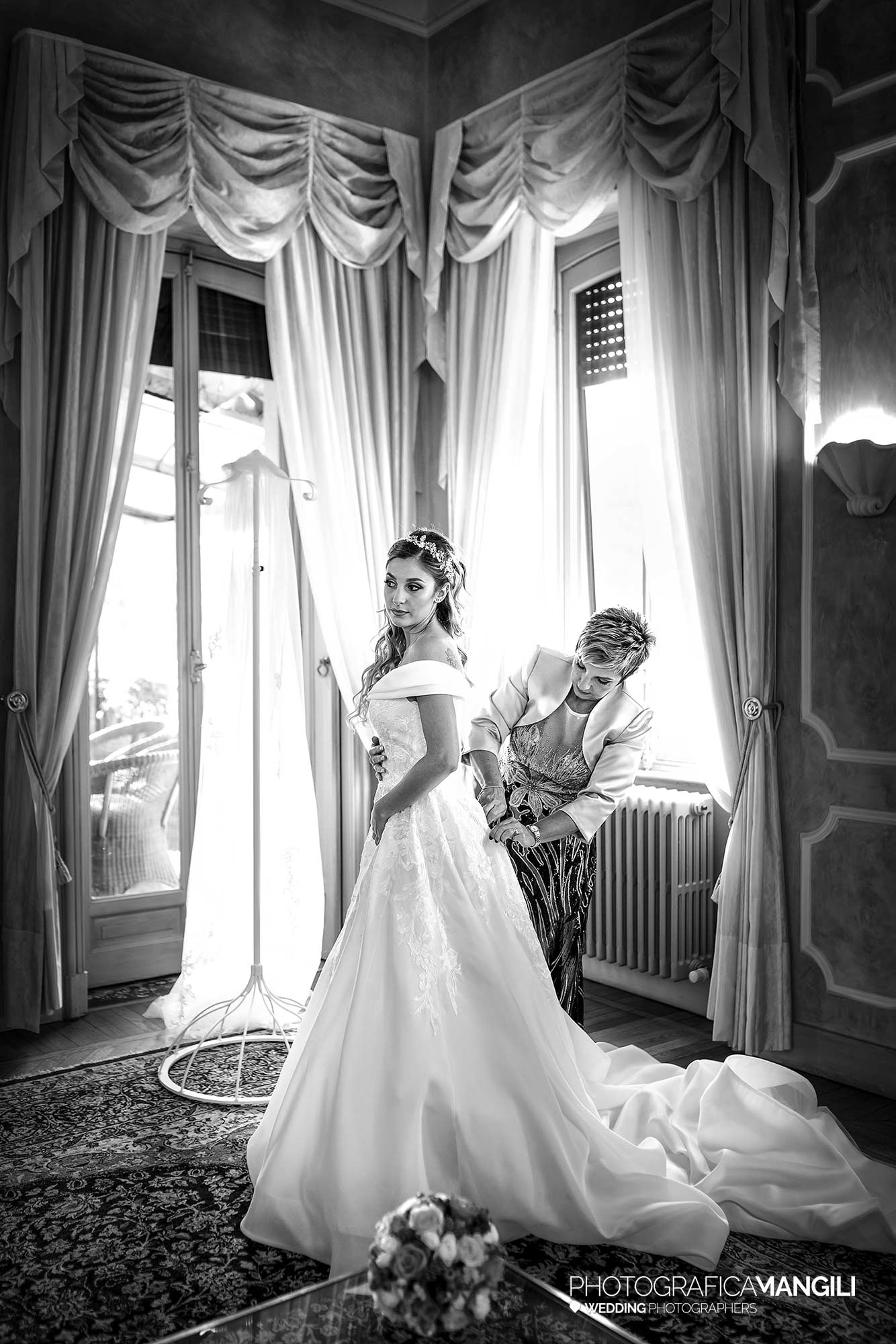 009 reportage foto preparativi sposa matrimonio wedding villa mattioli monza brianza 009 reportage foto preparativi sposa matrimonio wedding villa mattioli monza brianza