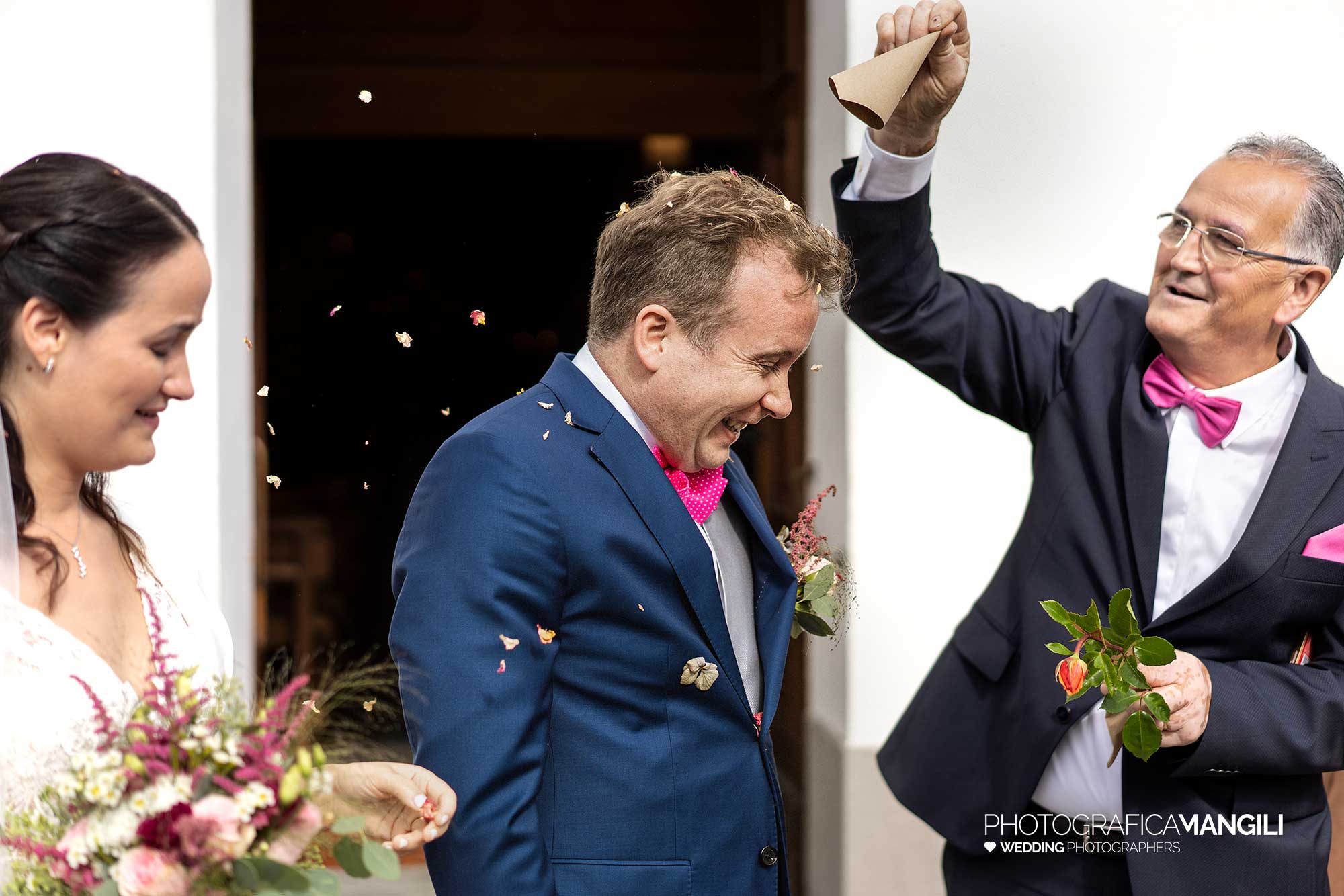 037 foto matrimonio reportage wedding uscita chiesa poschiavo svizzera 037 foto matrimonio reportage wedding uscita chiesa poschiavo svizzera