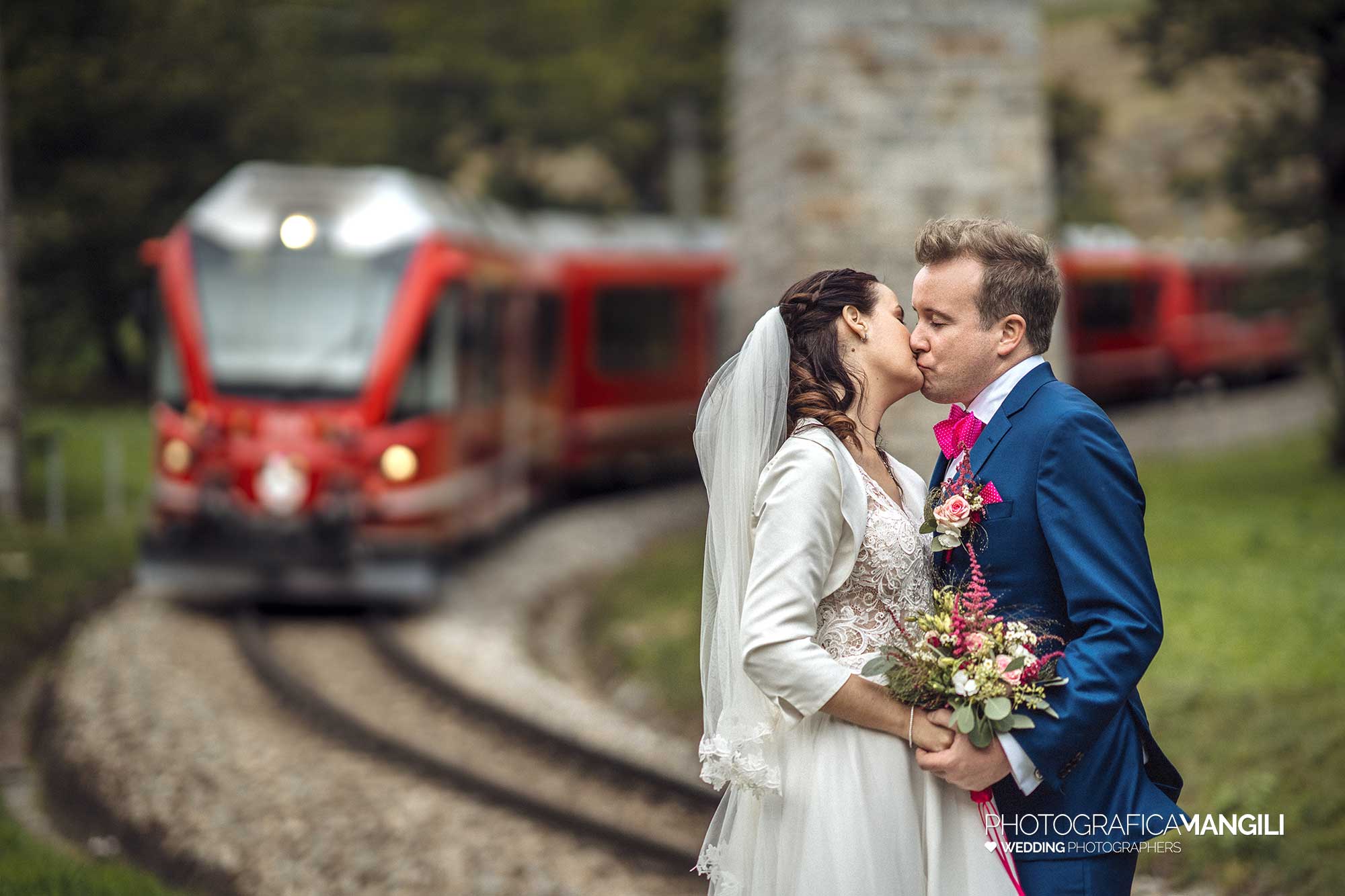 055 foto matrimonio reportage wedding bernina express poschiavo svizzera 055 foto matrimonio reportage wedding bernina express poschiavo svizzera