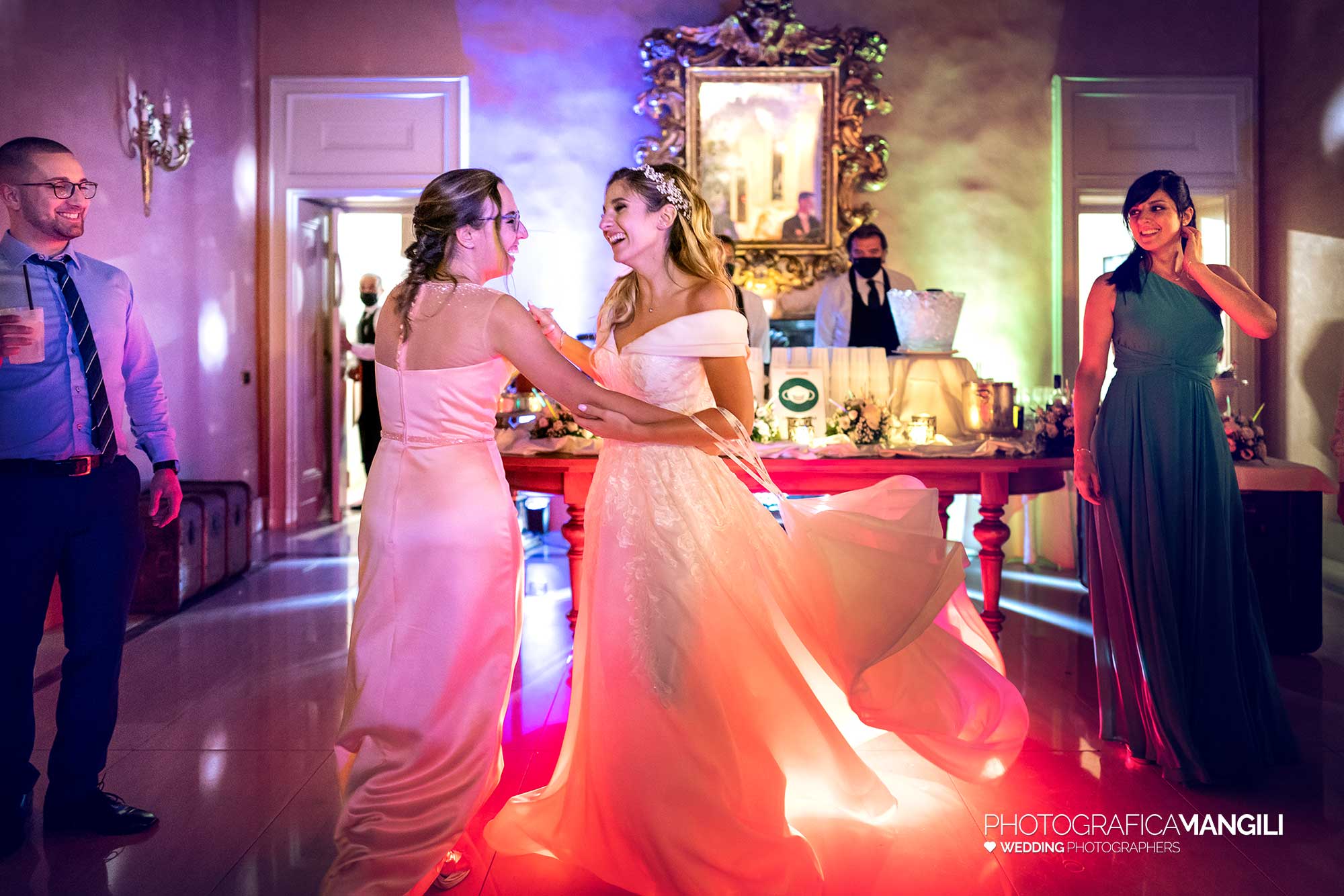 055 reportage festa balli sposi foto matrimonio wedding villa mattioli monza brianza 055 reportage festa balli sposi foto matrimonio wedding villa mattioli monza brianza