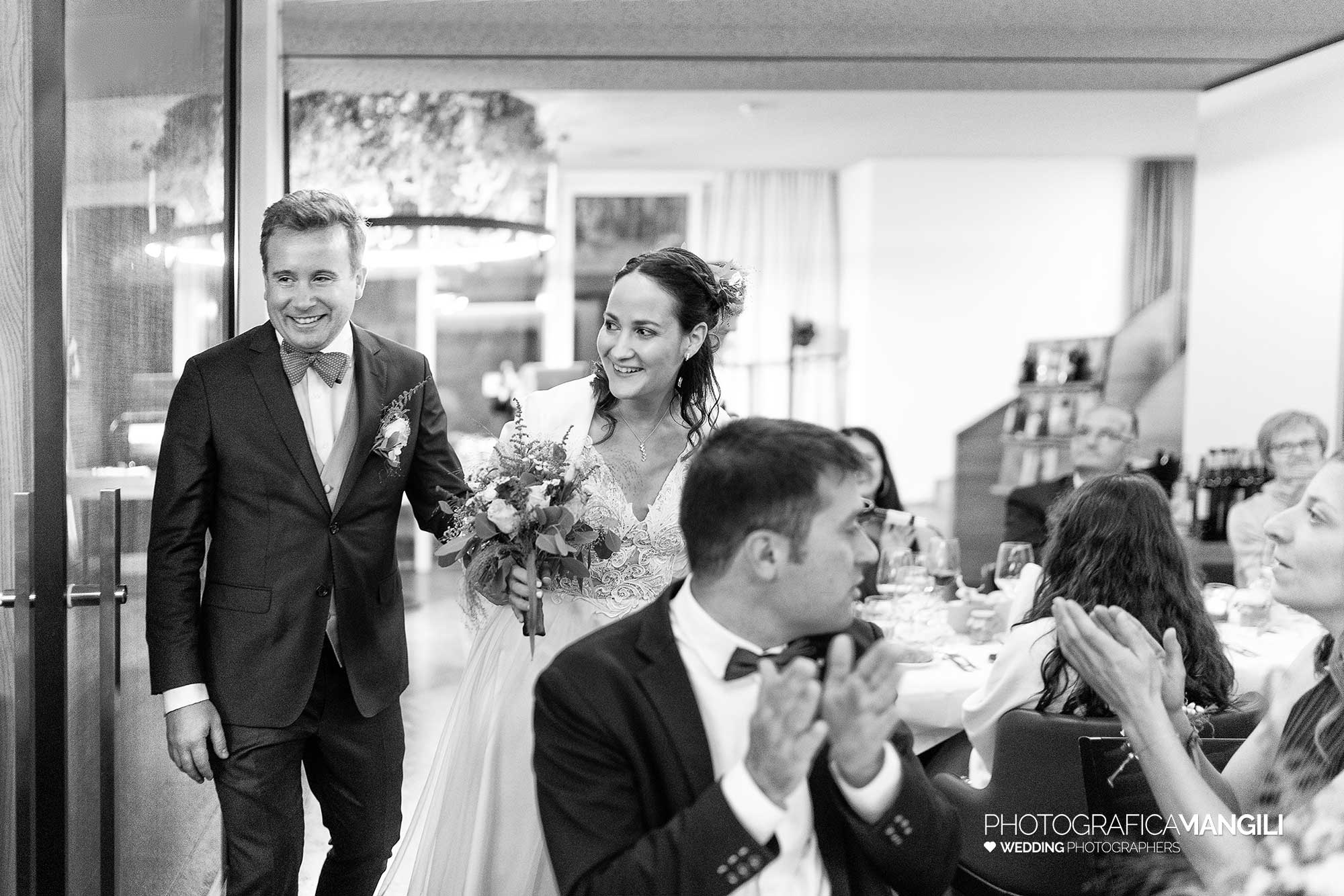 064 foto matrimonio reportage wedding hotel croce bianca poschiavo svizzera 1 064 foto matrimonio reportage wedding hotel croce bianca poschiavo svizzera 1