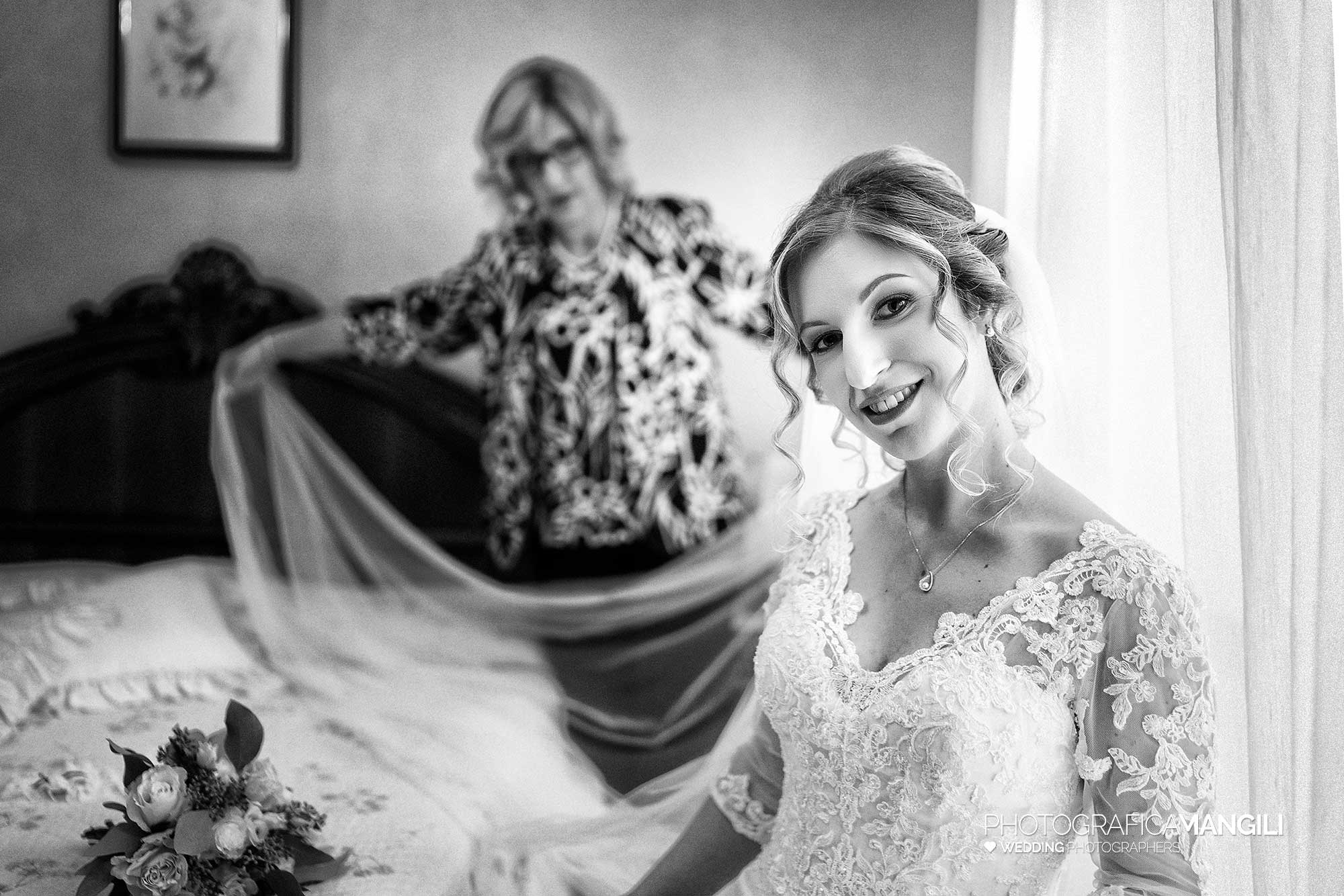 008 reportage preparativi sposa foto matrimonio wedding bergamo 008 reportage preparativi sposa foto matrimonio wedding bergamo