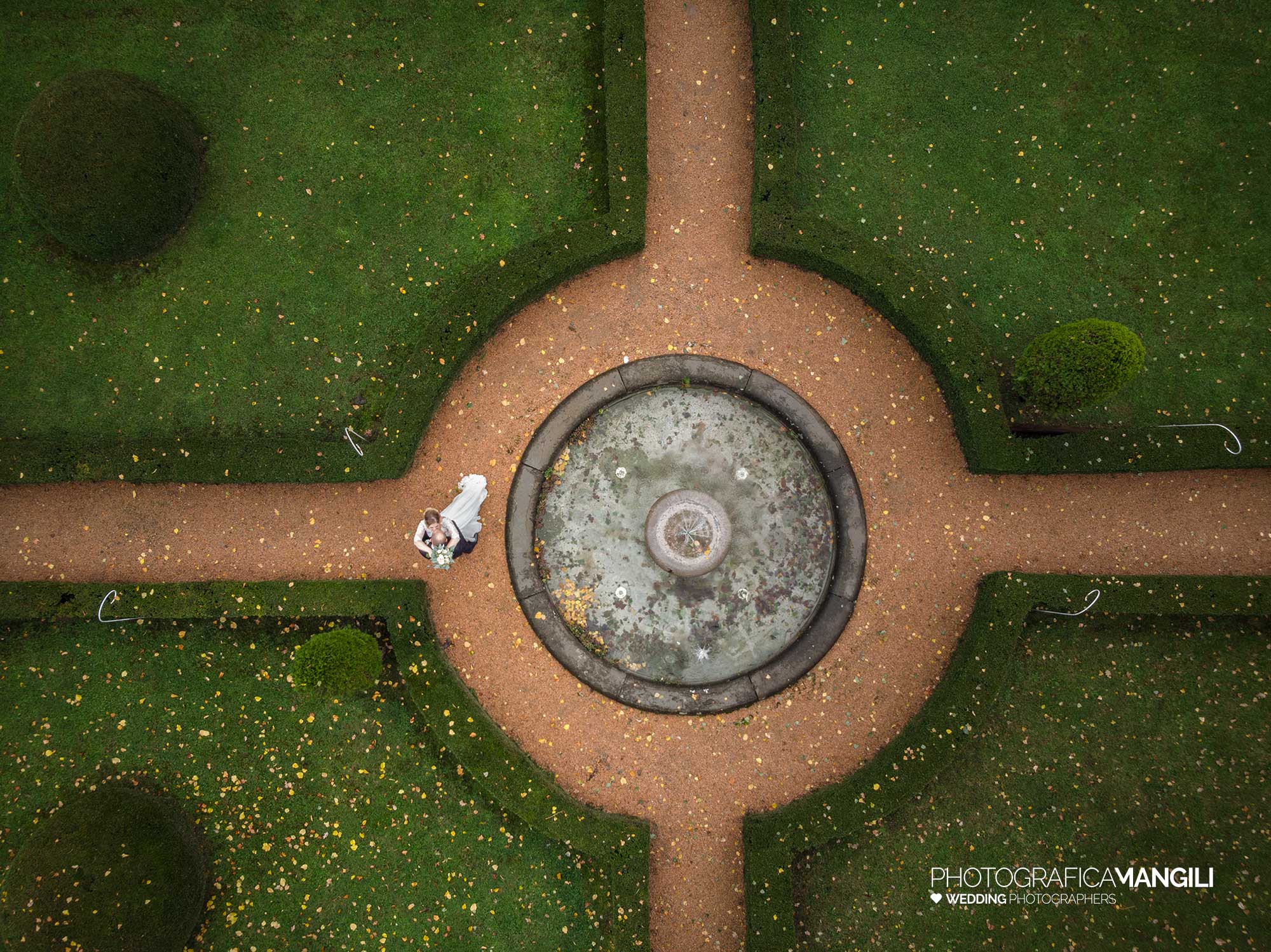 041 reportage drone sposi foto matrimonio wedding villa martinelli bergamo 041 reportage drone sposi foto matrimonio wedding villa martinelli bergamo