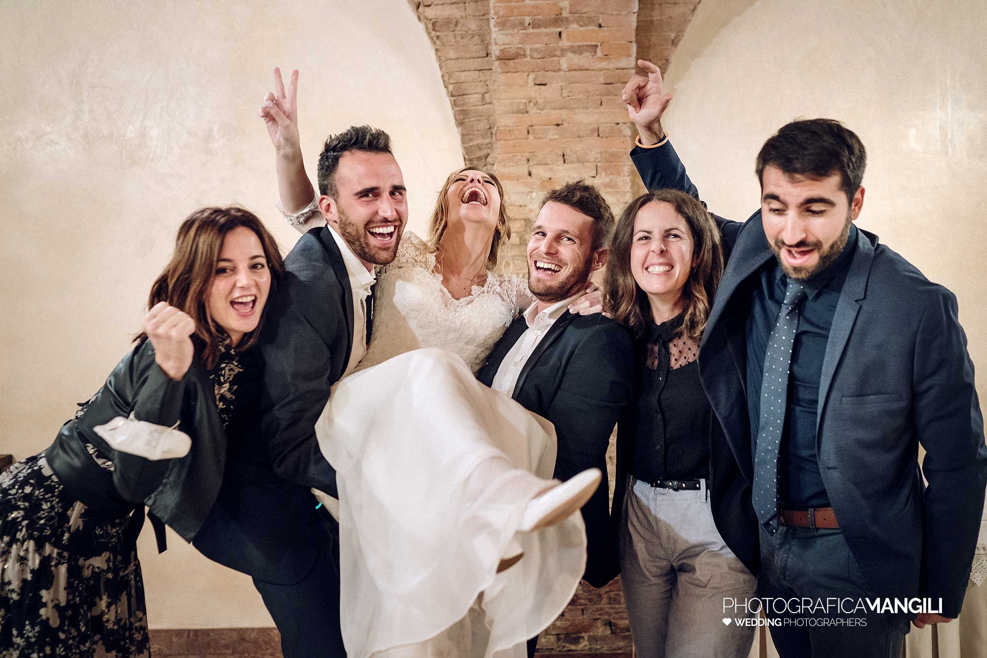 053 reportage amici sposa foto matrimonio wedding villa martinelli bergamo 053 reportage amici sposa foto matrimonio wedding villa martinelli bergamo