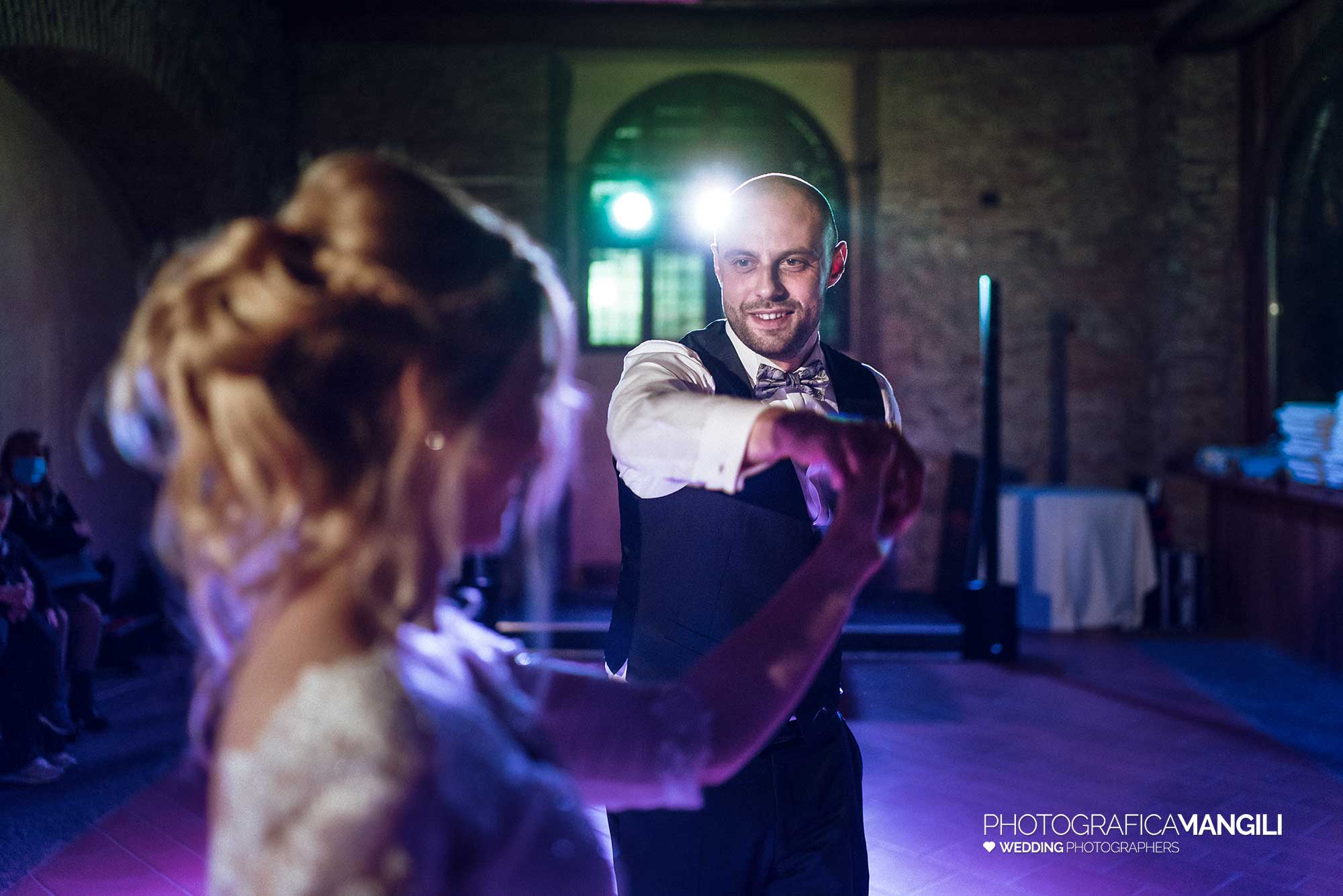 057 reportage sposi ballo festa foto matrimonio wedding villa martinelli bergamo 057 reportage sposi ballo festa foto matrimonio wedding villa martinelli bergamo