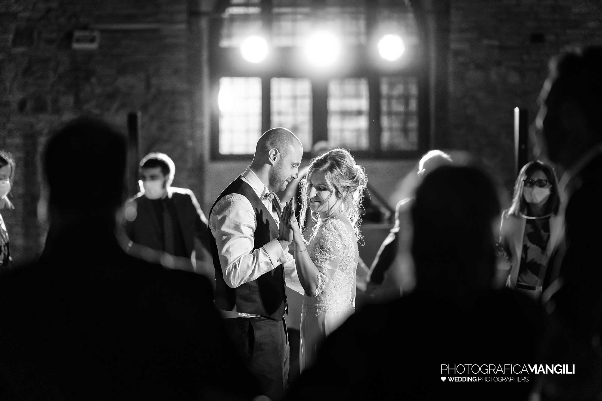 060 reportage sposi ballo festa foto matrimonio wedding villa martinelli bergamo 060 reportage sposi ballo festa foto matrimonio wedding villa martinelli bergamo