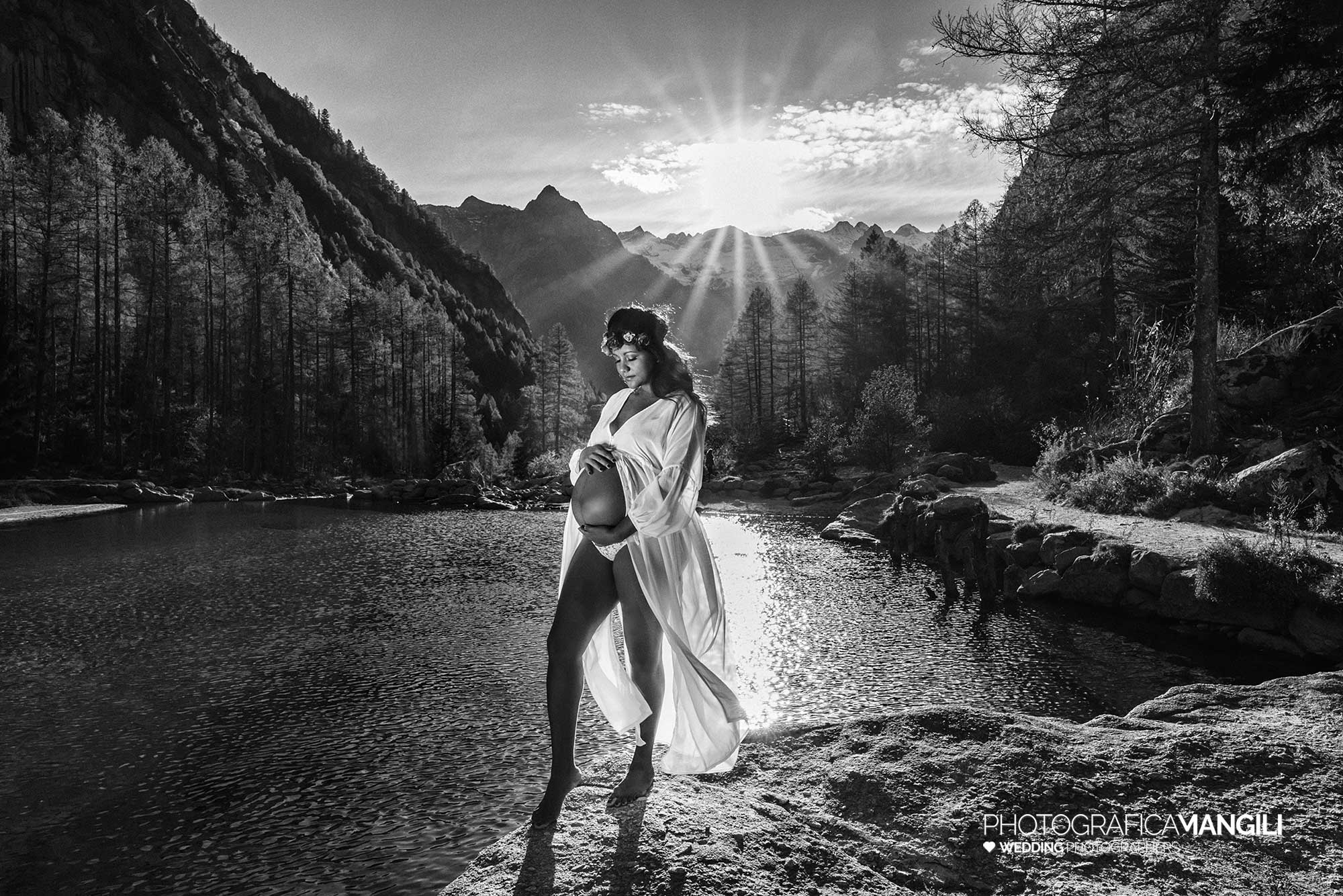 05 Ritratto Portrait new born maternity bosco