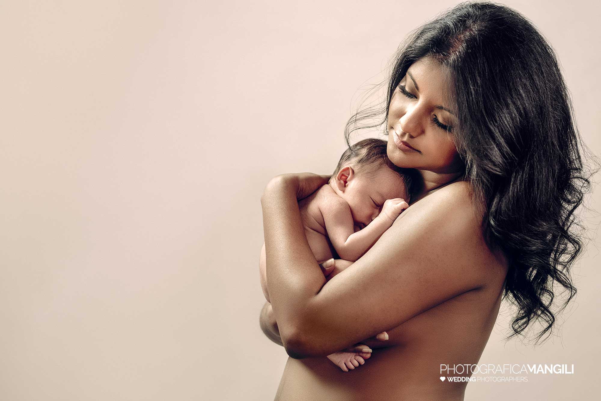 18 fotografo bergamo ritratto portrait new born baby