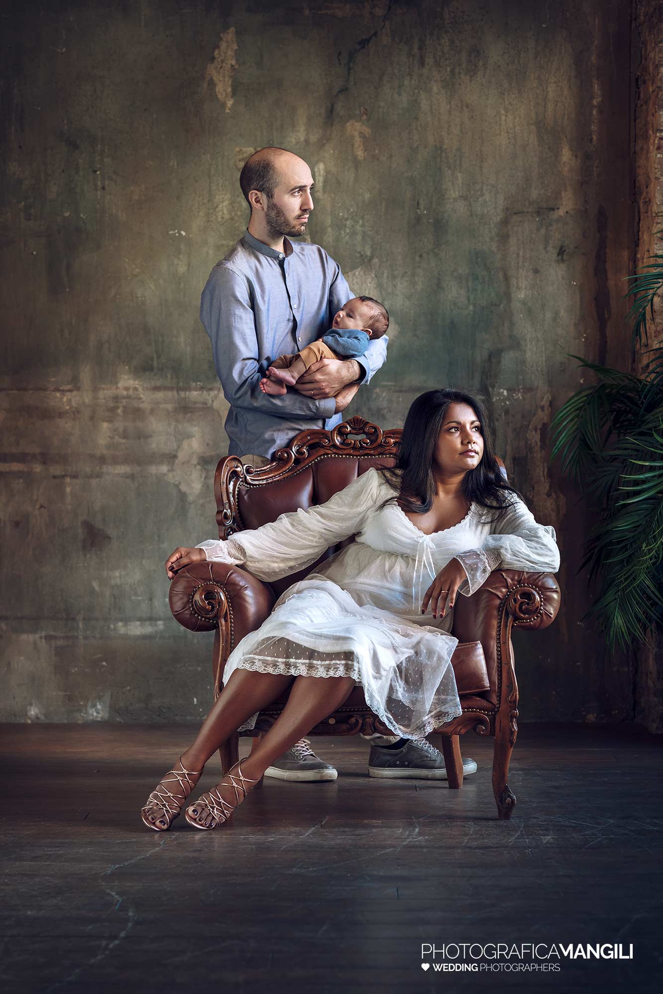 29 portrait young family ritratto baby