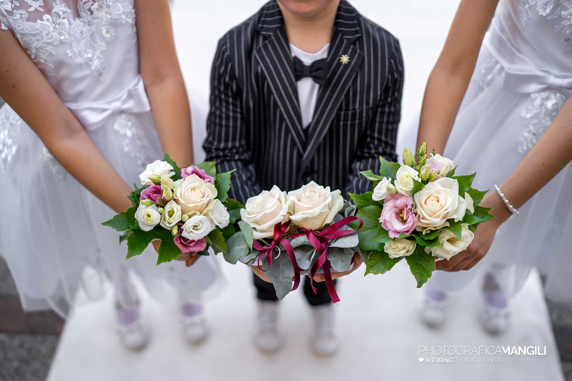 016 matrimonio reportage wedding ingresso chiesa damigelle paggetto rodano milano 016 matrimonio reportage wedding ingresso chiesa damigelle paggetto rodano milano