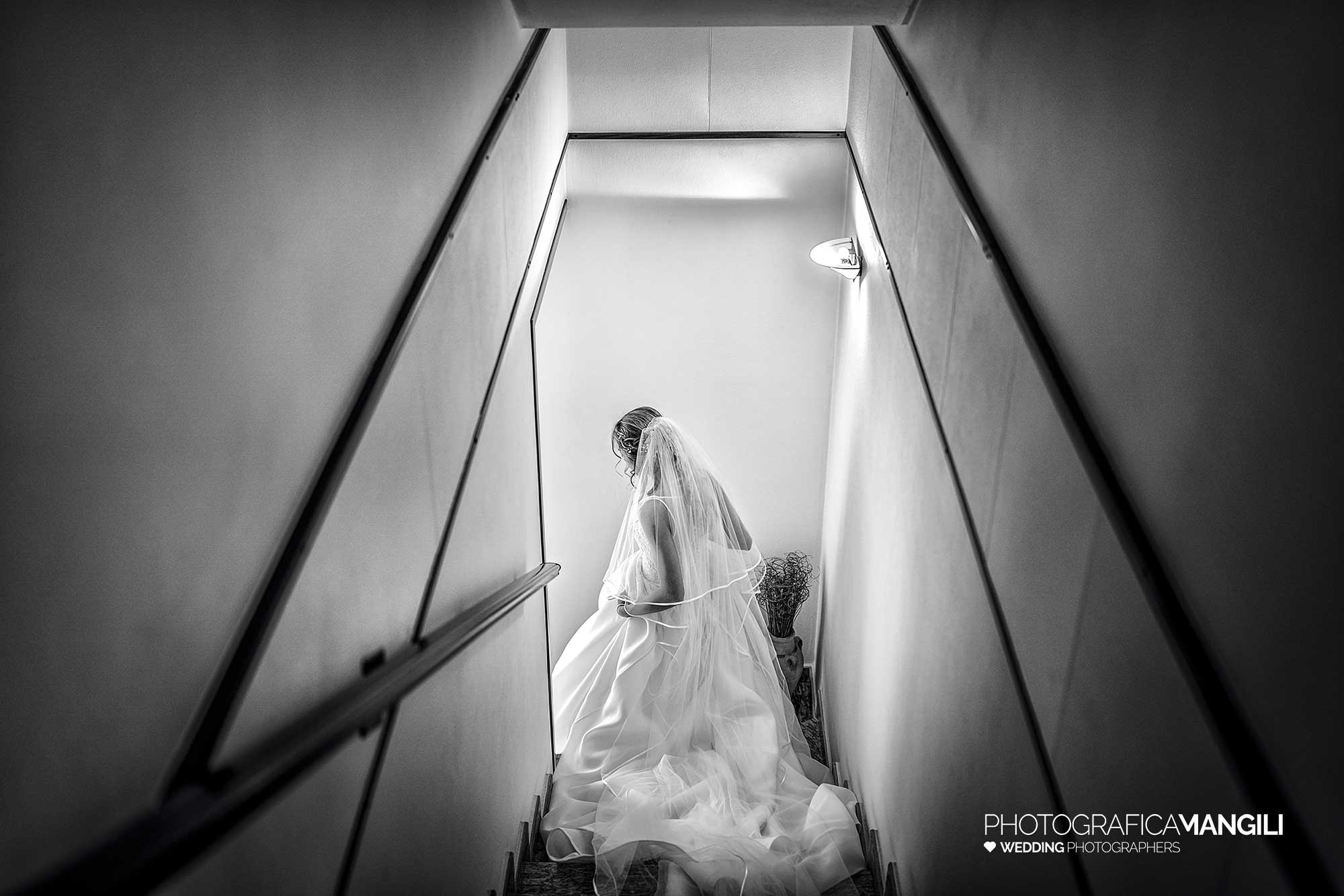 019 fotografo matrimonio reportage wedding preparazione sposa brianza lecco 019 fotografo matrimonio reportage wedding preparazione sposa brianza lecco