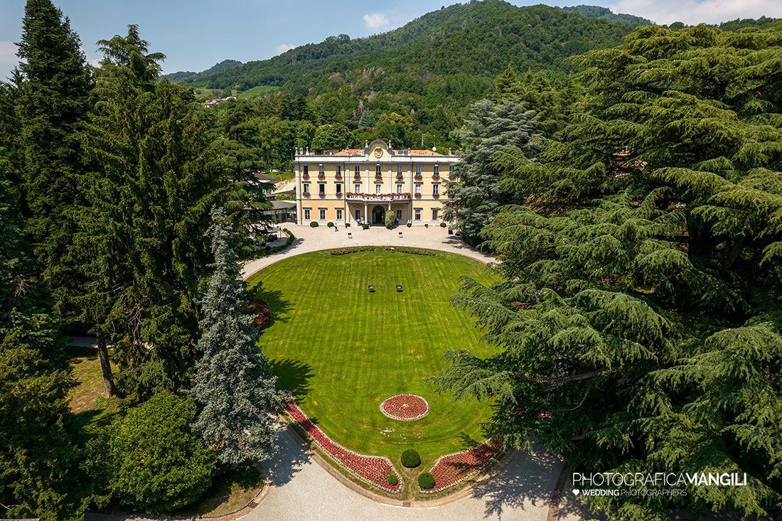 023 fotografo matrimonio reportage wedding panoramica villa acquaroli carvico bergamo 023 fotografo matrimonio reportage wedding panoramica villa acquaroli carvico bergamo