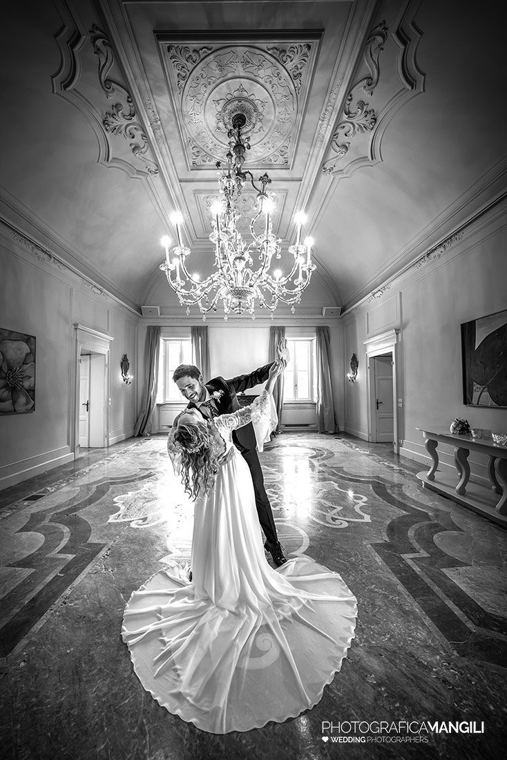 029 fotografo matrimonio reportage wedding ritratto sposi casquet villa acquaroli carvico bergamo 029 fotografo matrimonio reportage wedding ritratto sposi casquet villa acquaroli carvico bergamo