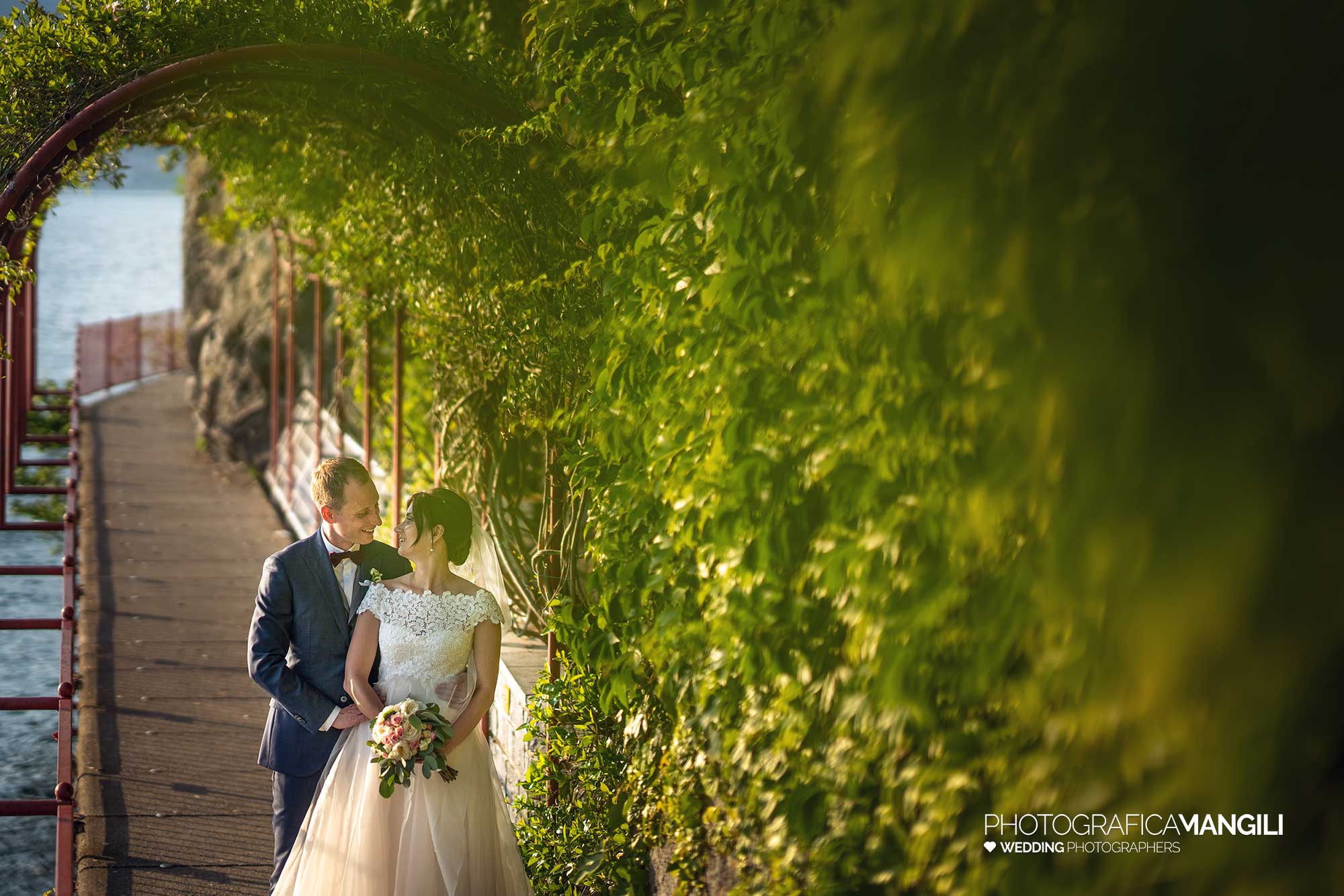 037 fotografo matrimonio reportage elegant wedding ritratto sposi varenna lecco como lake 037 fotografo matrimonio reportage elegant wedding ritratto sposi varenna lecco como lake