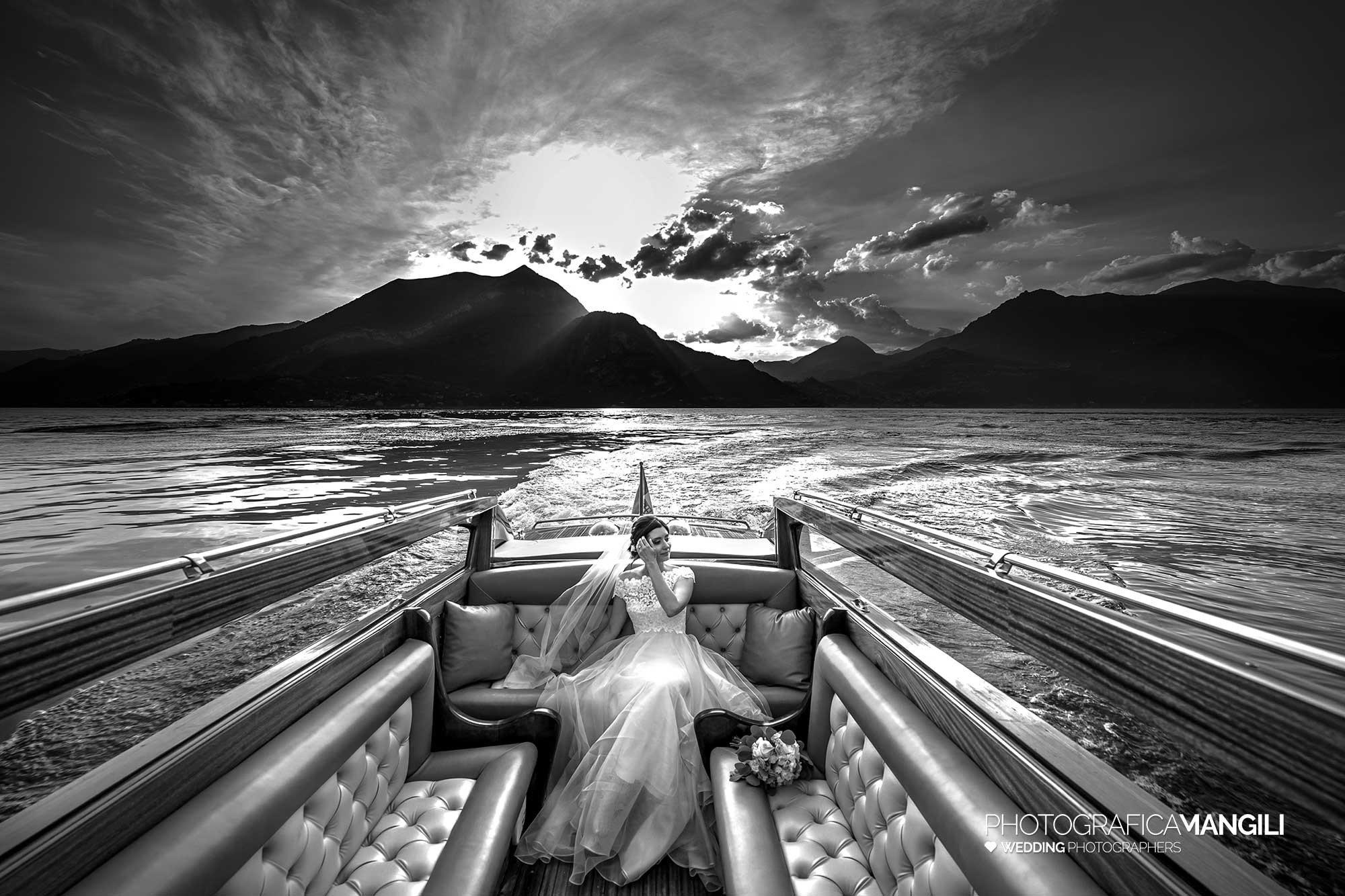 047 fotografo matrimonio reportage luxury wedding ritratto sposa black and white varenna lecco como lake 047 fotografo matrimonio reportage luxury wedding ritratto sposa black and white varenna lecco como lake