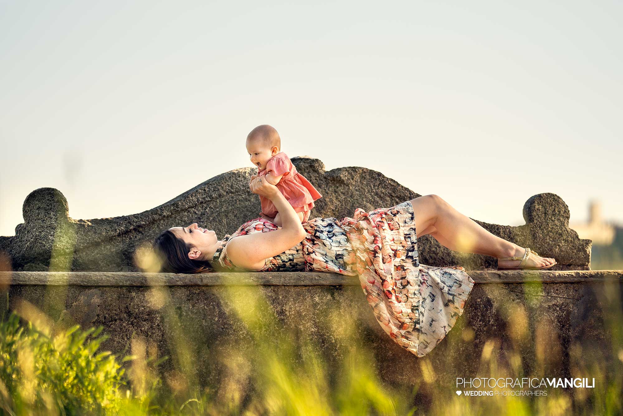 04 fotografo foto ritratti famiglia scatti reportage bambini natura tramonto sorrisi 04 fotografo foto ritratti famiglia scatti reportage bambini natura tramonto sorrisi