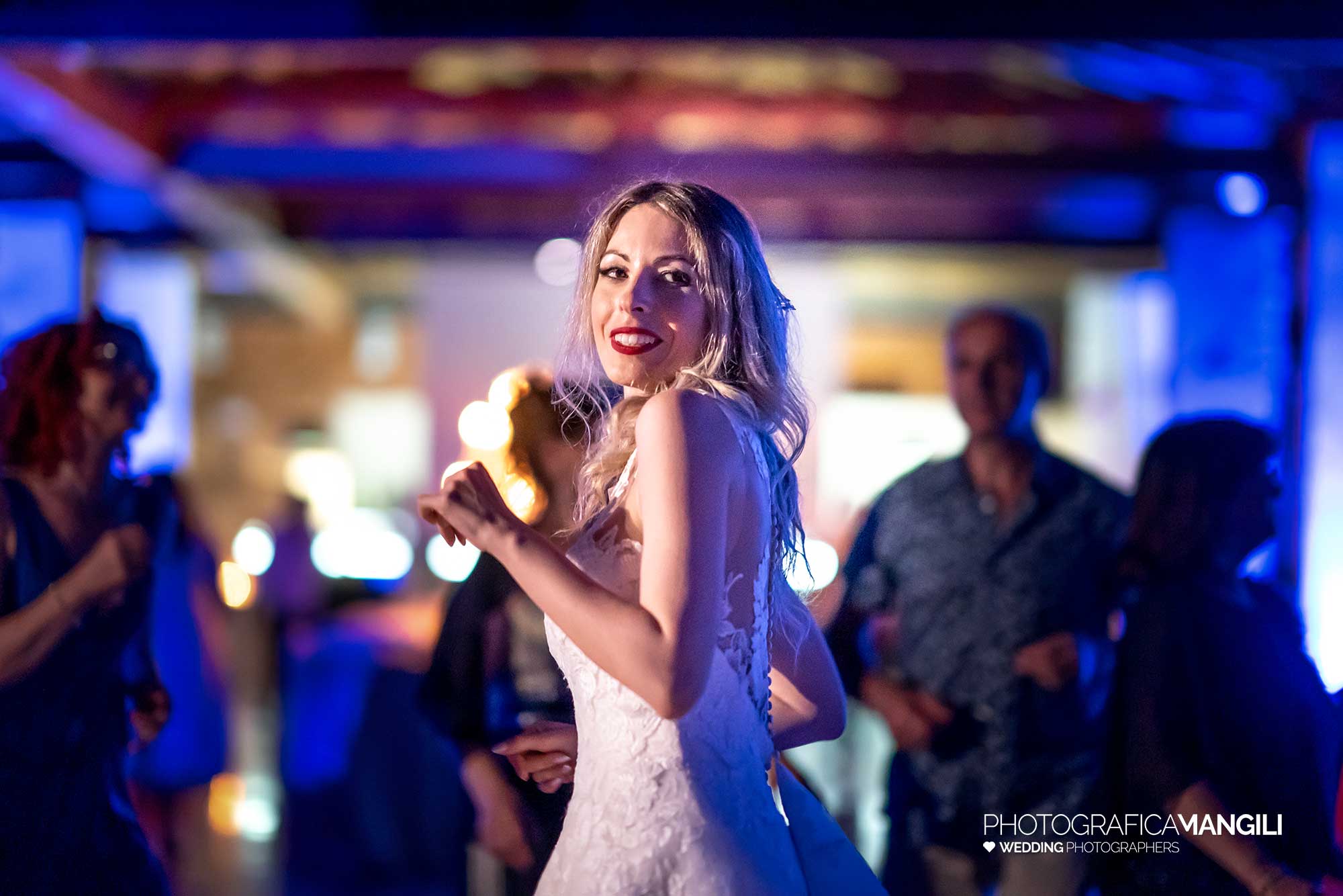 055 fotografo matrimonio reportage wedding ritratto sposa balli villa orsini colonna imbersago lecco 055 fotografo matrimonio reportage wedding ritratto sposa balli villa orsini colonna imbersago lecco