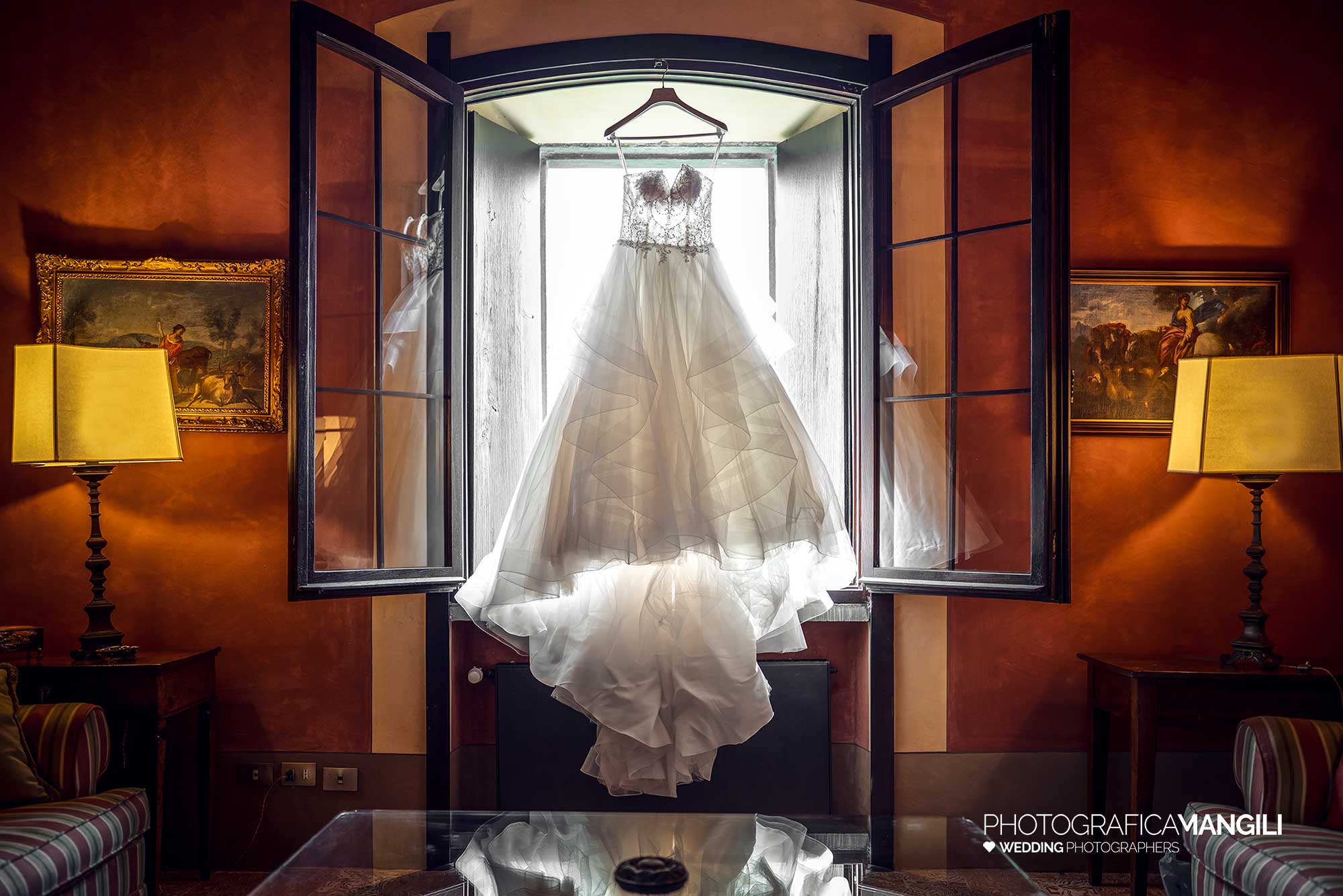 001 reportage foto matrimonio wedding ritratto abito sposa castello rossino calolziocorte lago como lecco 001 reportage foto matrimonio wedding ritratto abito sposa castello rossino calolziocorte lago como lecco