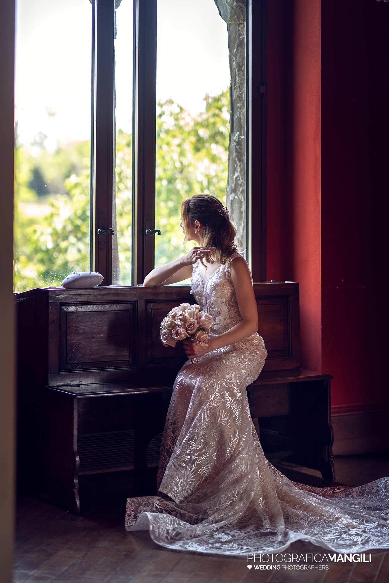 005 reportage foto matrimonio wedding preparazione sposa vestizione castello marne filago bergamo 005 reportage foto matrimonio wedding preparazione sposa vestizione castello marne filago bergamo