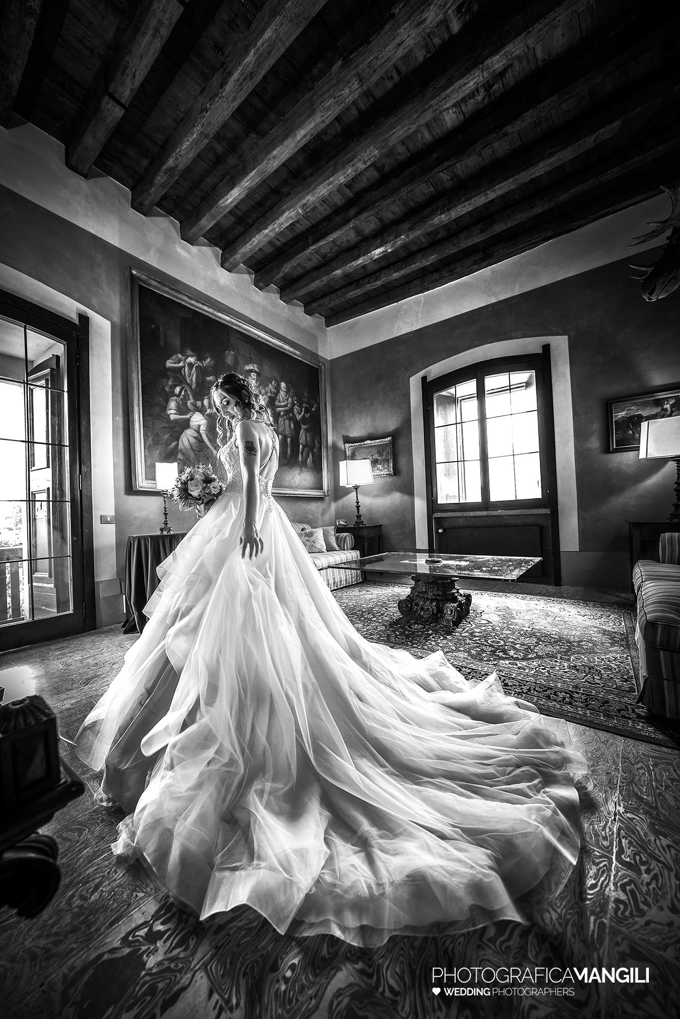 010 reportage foto matrimonio wedding ritratto sposa preparazione castello rossino calolziocorte lago como lecco 010 reportage foto matrimonio wedding ritratto sposa preparazione castello rossino calolziocorte lago como lecco