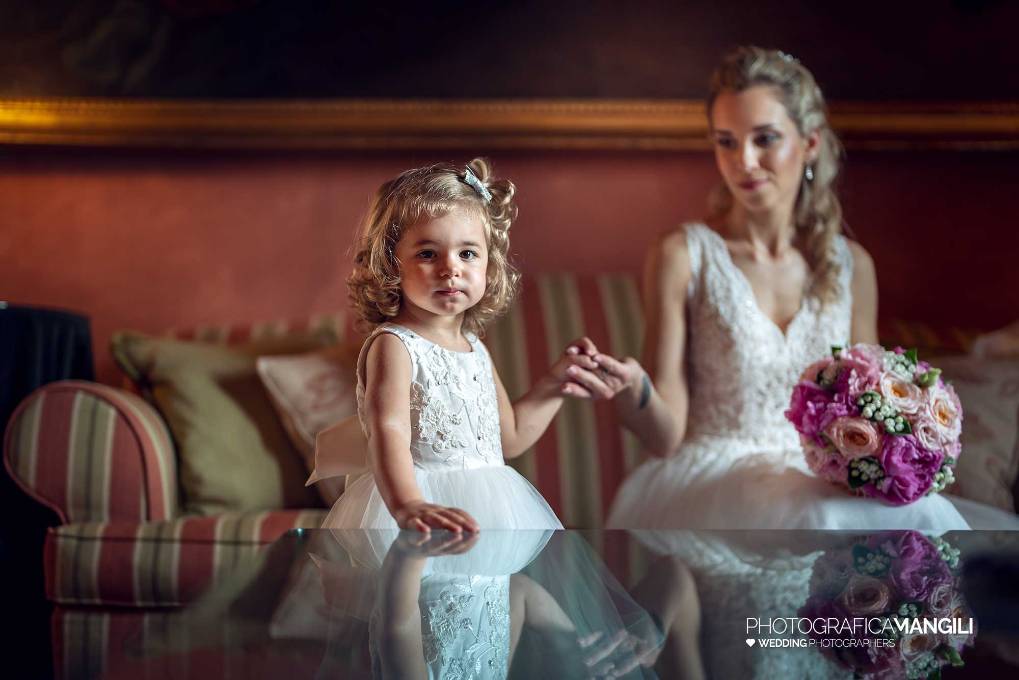 013 fotografo matrimonio reportage wedding ritratto bambina damigella sposa castello rossino calolziocorte lago como lecco 013 fotografo matrimonio reportage wedding ritratto bambina damigella sposa castello rossino calolziocorte lago como lecco