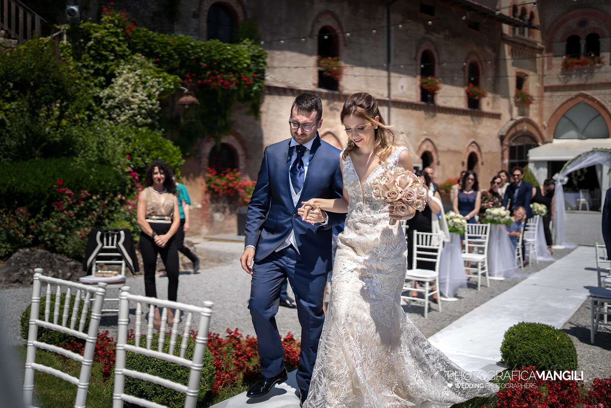 014 reportage foto matrimonio wedding sposi ingresso cerimonia castello marne filago bergamo 014 reportage foto matrimonio wedding sposi ingresso cerimonia castello marne filago bergamo
