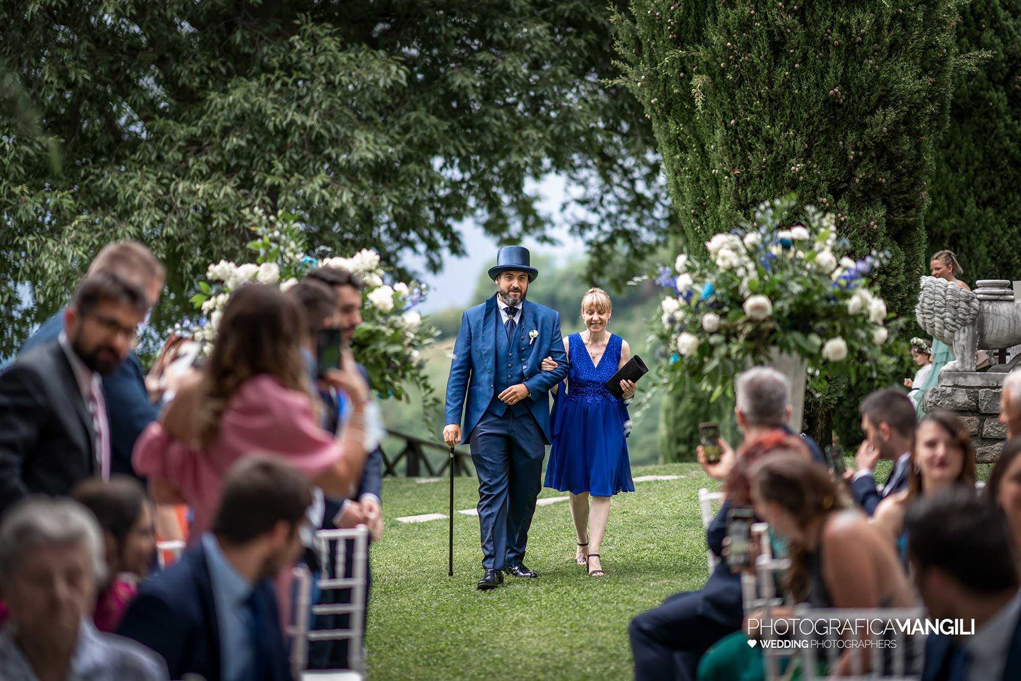 016 reportage foto matrimonio wedding ritratto ingresso sposo mamma castello rossino calolziocorte lago como lecco 016 reportage foto matrimonio wedding ritratto ingresso sposo mamma castello rossino calolziocorte lago como lecco