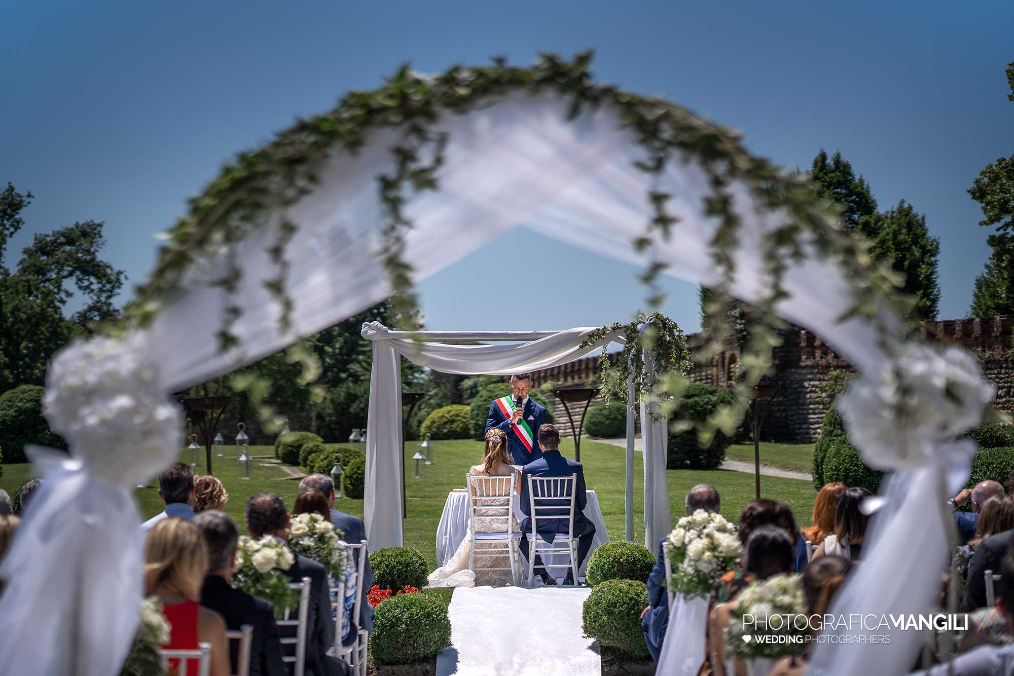 016 reportage foto matrimonio wedding sposi cerimonia rito civile castello marne filago bergamo 016 reportage foto matrimonio wedding sposi cerimonia rito civile castello marne filago bergamo