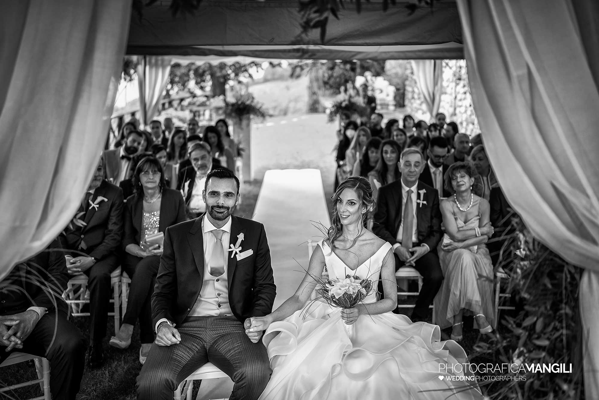 018 fotografo matrimonio reportage wedding sposi cerimonia rito civile castello rossino calolziocorte lago como lecco 018 fotografo matrimonio reportage wedding sposi cerimonia rito civile castello rossino calolziocorte lago como lecco