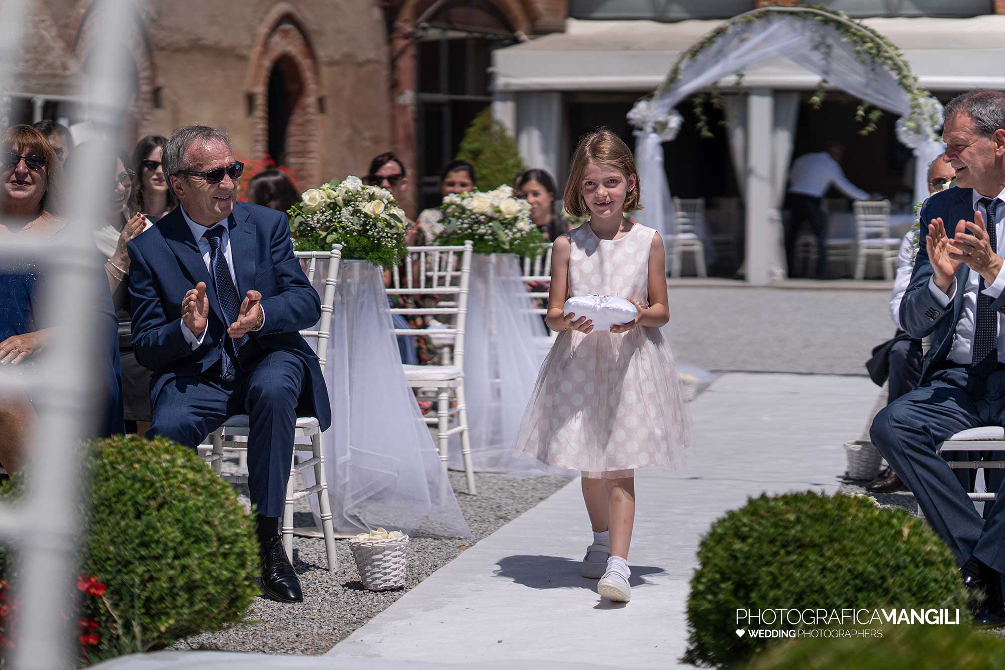 018 reportage foto matrimonio wedding sposi cerimonia rito civile damigella fedi castello marne filago bergamo 018 reportage foto matrimonio wedding sposi cerimonia rito civile damigella fedi castello marne filago bergamo