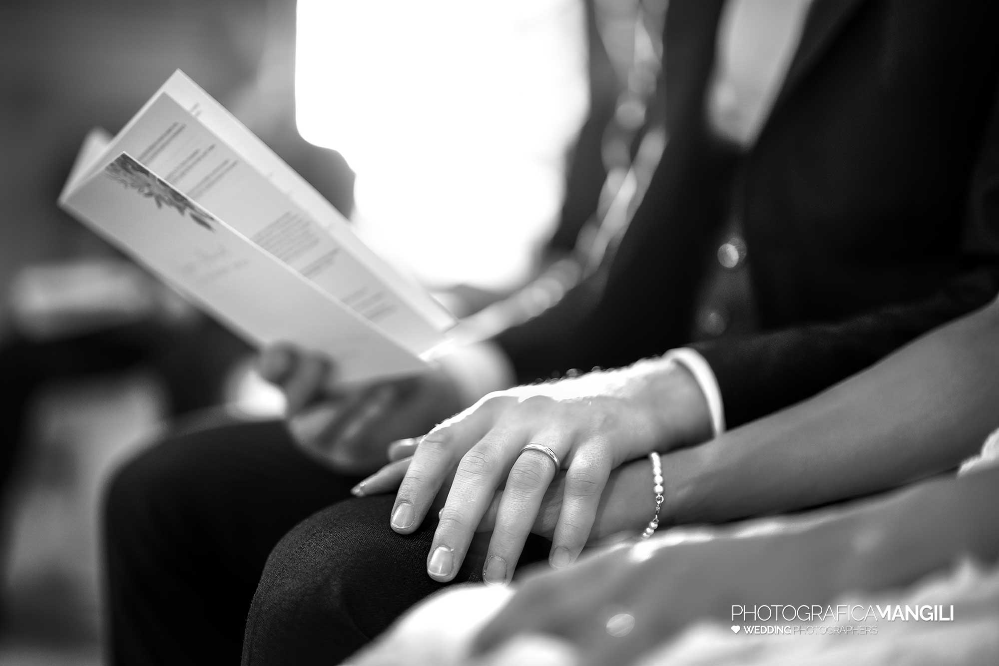 019 fotografo matrimonio reportage wedding dettaglio sposi anelli santuario madonna prada mapello bergamo 019 fotografo matrimonio reportage wedding dettaglio sposi anelli santuario madonna prada mapello bergamo