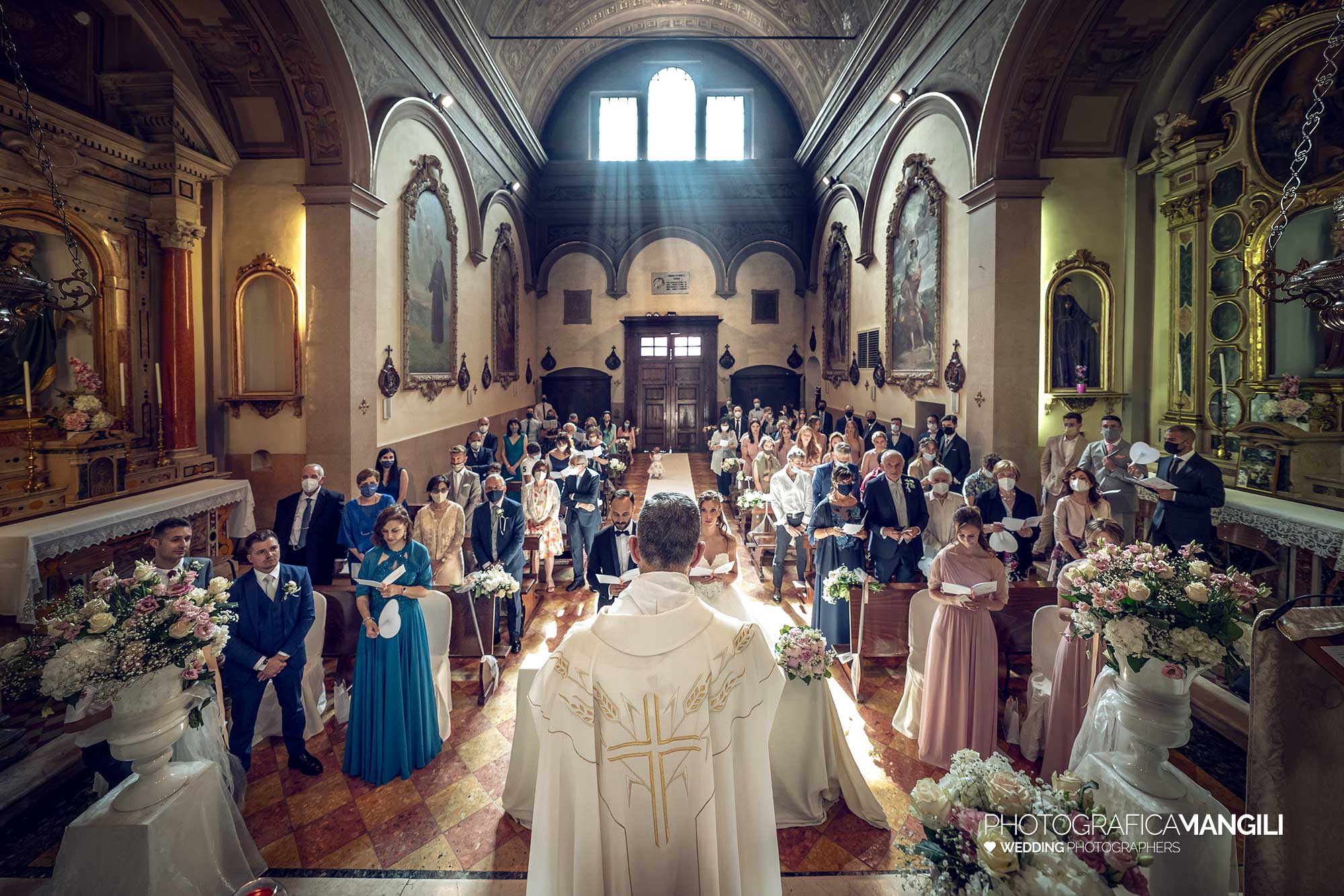 021 fotografo matrimonio reportage wedding sposi chiesa cerimonia cavernago bergamo 021 fotografo matrimonio reportage wedding sposi chiesa cerimonia cavernago bergamo