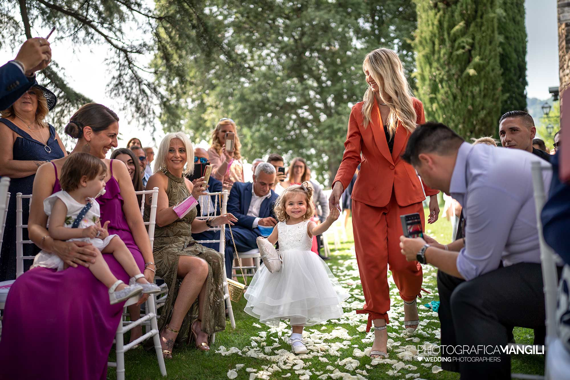 024 fotografo matrimonio reportage wedding cerimonia anelli sposi castello rossino calolziocorte lago como lecco 024 fotografo matrimonio reportage wedding cerimonia anelli sposi castello rossino calolziocorte lago como lecco