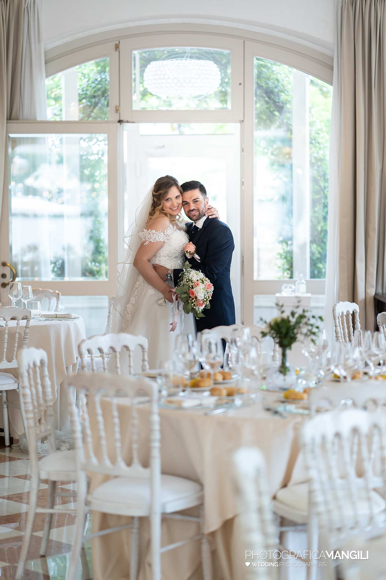 028 reportage foto matrimonio wedding ritratto sposi fontanile sala pranzo gandosso bergamo 028 reportage foto matrimonio wedding ritratto sposi fontanile sala pranzo gandosso bergamo