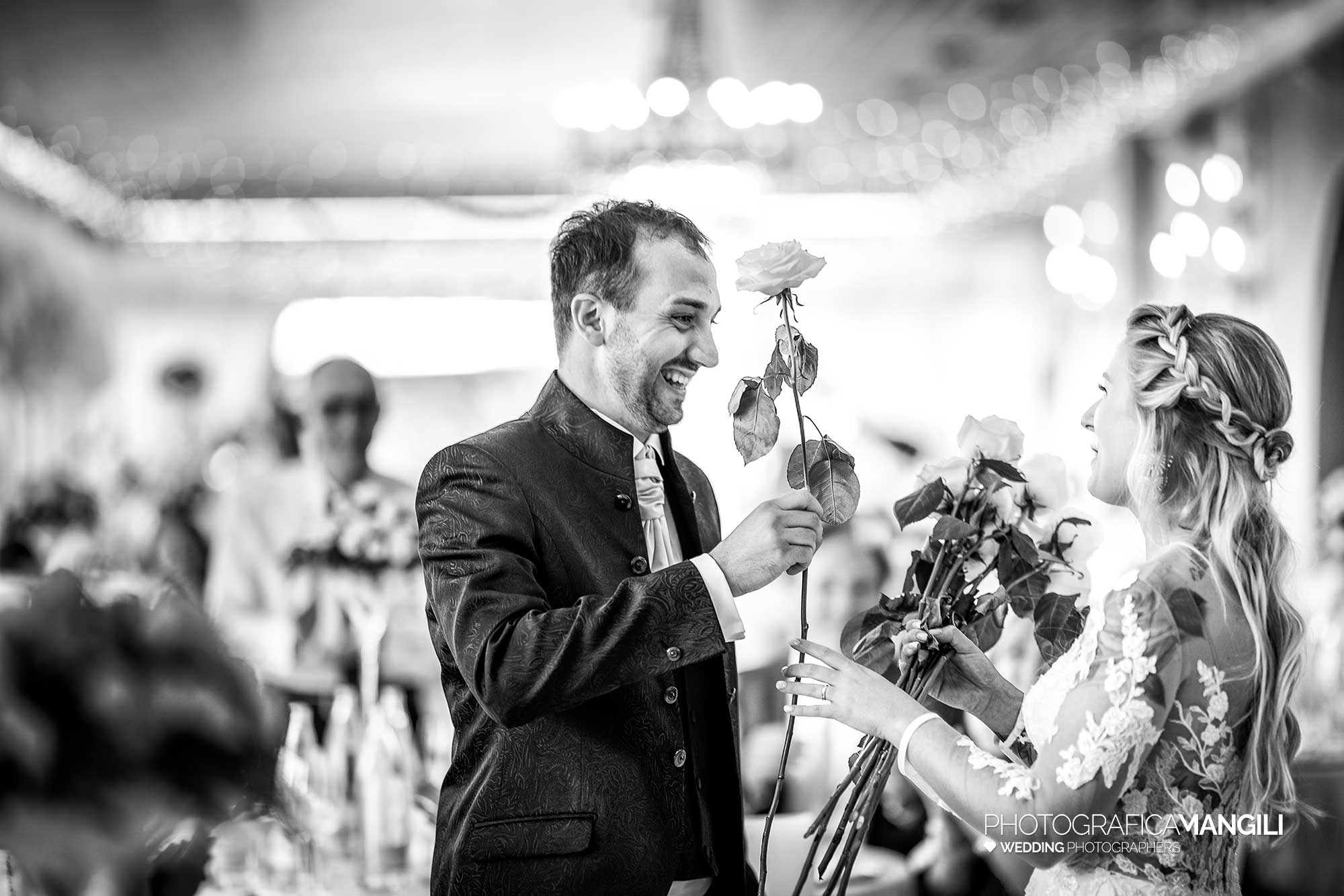 030 fotografo matrimonio reportage wedding sposi rose villa valenca rovato brescia 030 fotografo matrimonio reportage wedding sposi rose villa valenca rovato brescia