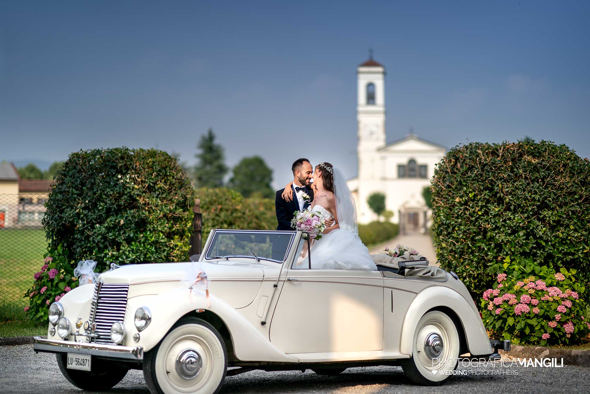 032 fotografo matrimonio reportage wedding sposi macchina cavernago bergamo 032 fotografo matrimonio reportage wedding sposi macchina cavernago bergamo