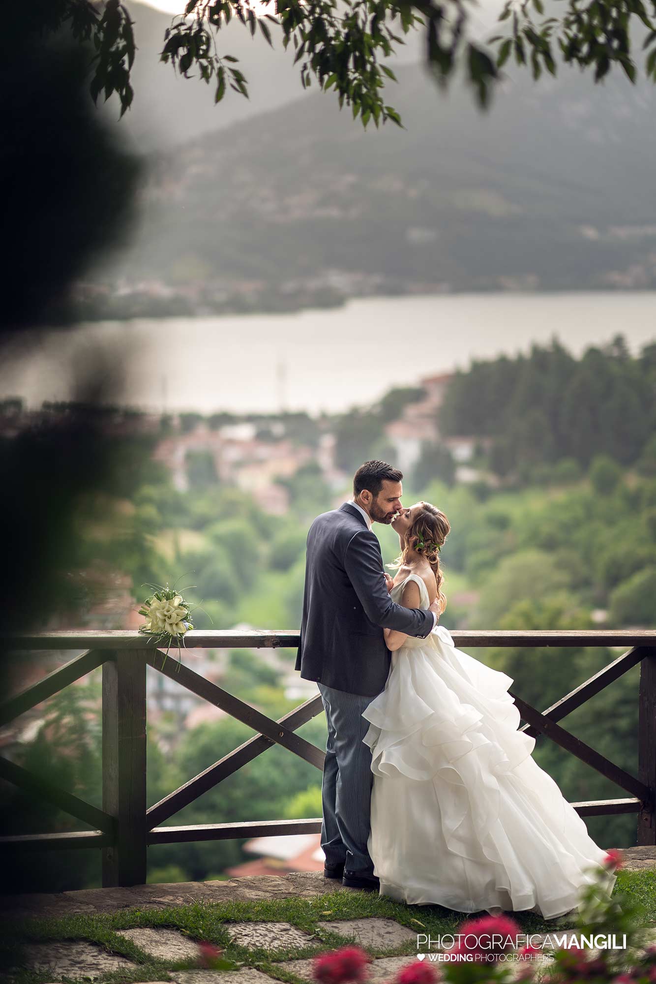 033 fotografo matrimonio reportage wedding sposi castello rossino calolziocorte lago como lecco 033 fotografo matrimonio reportage wedding sposi castello rossino calolziocorte lago como lecco