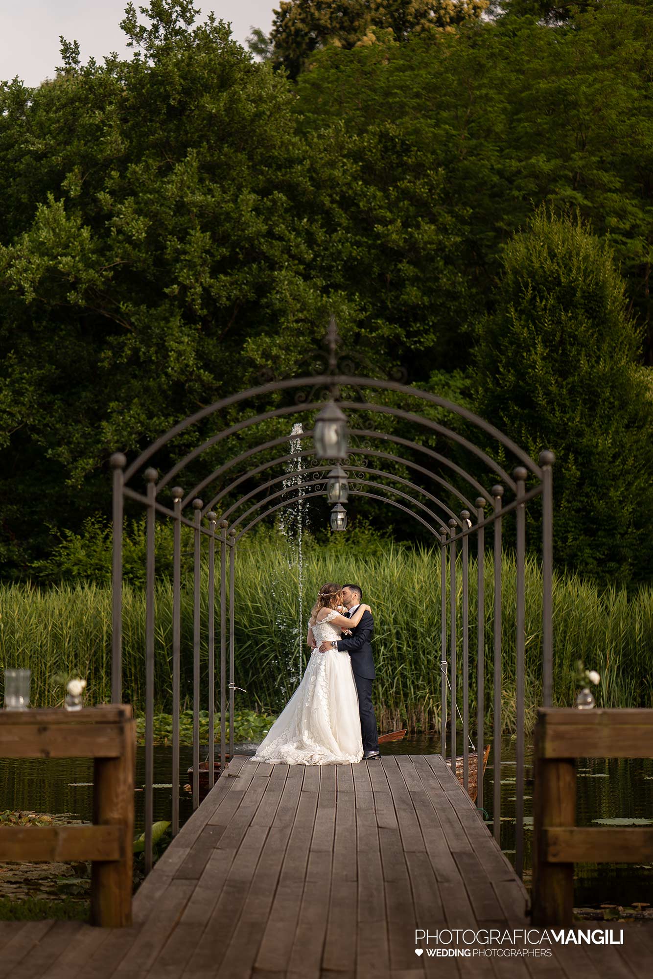 033 reportage foto matrimonio wedding ritratto sposi fontanile laghetto gandosso bergamo 033 reportage foto matrimonio wedding ritratto sposi fontanile laghetto gandosso bergamo